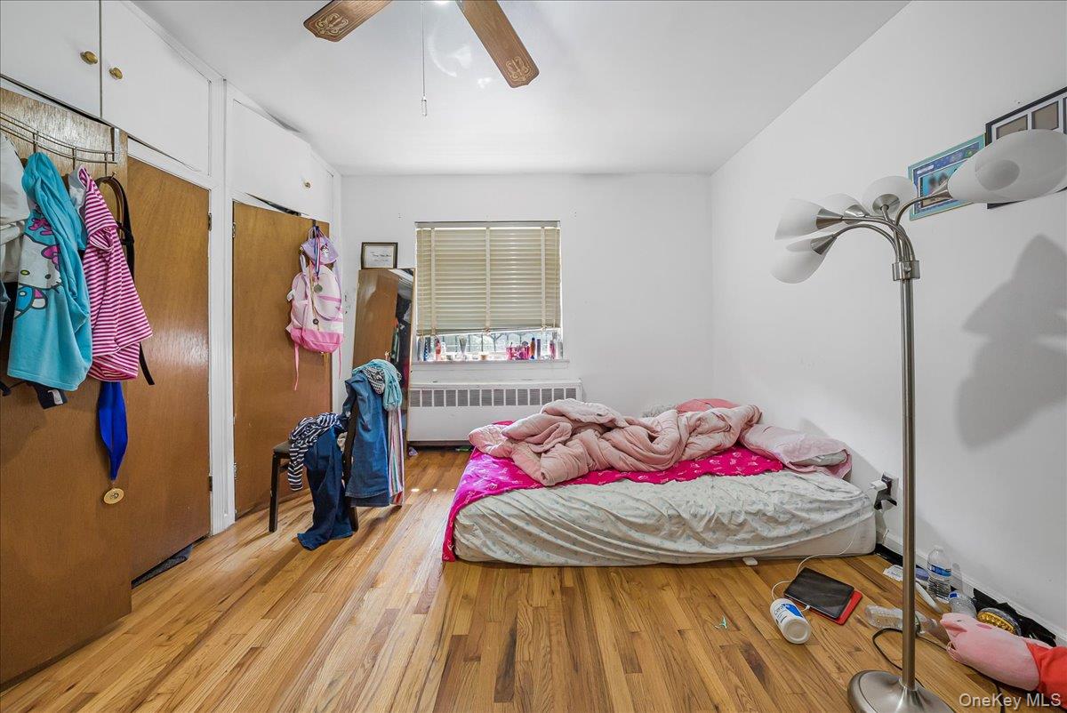 4634 Carpenter Avenue, Bronx, NY 10470