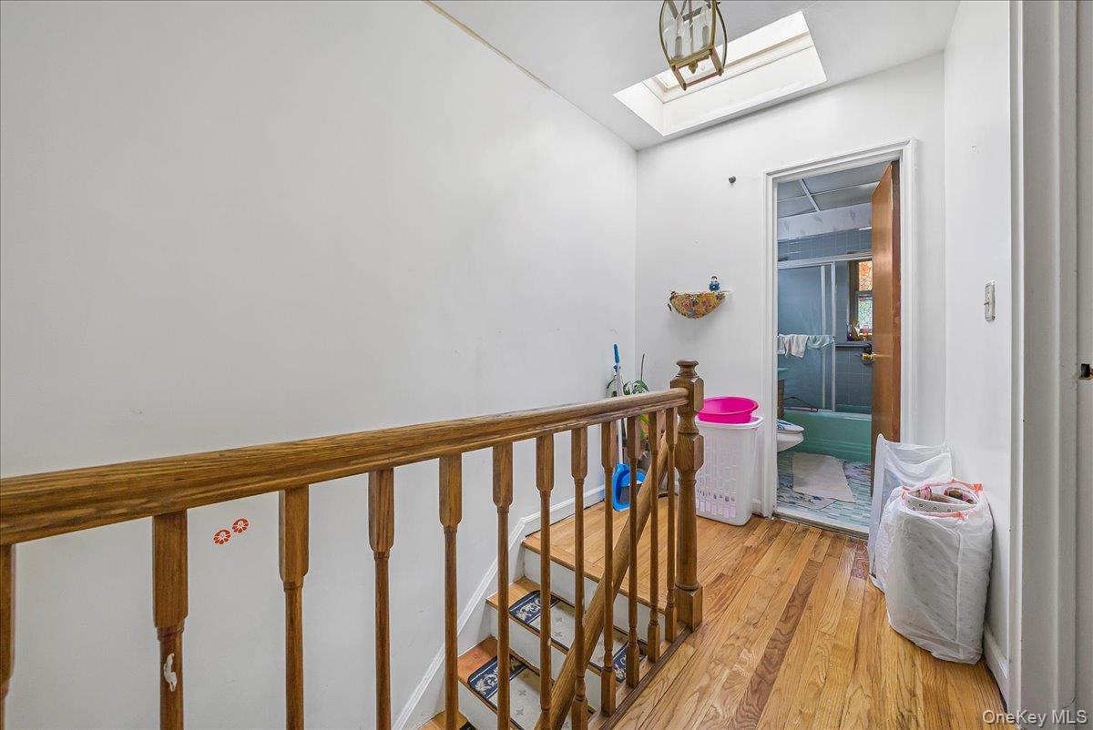 4634 Carpenter Avenue, Bronx, NY 10470