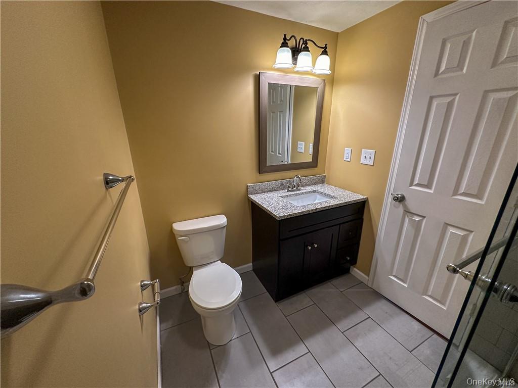 205-274 Robert Drive, Call Listing Agent, NY 13210