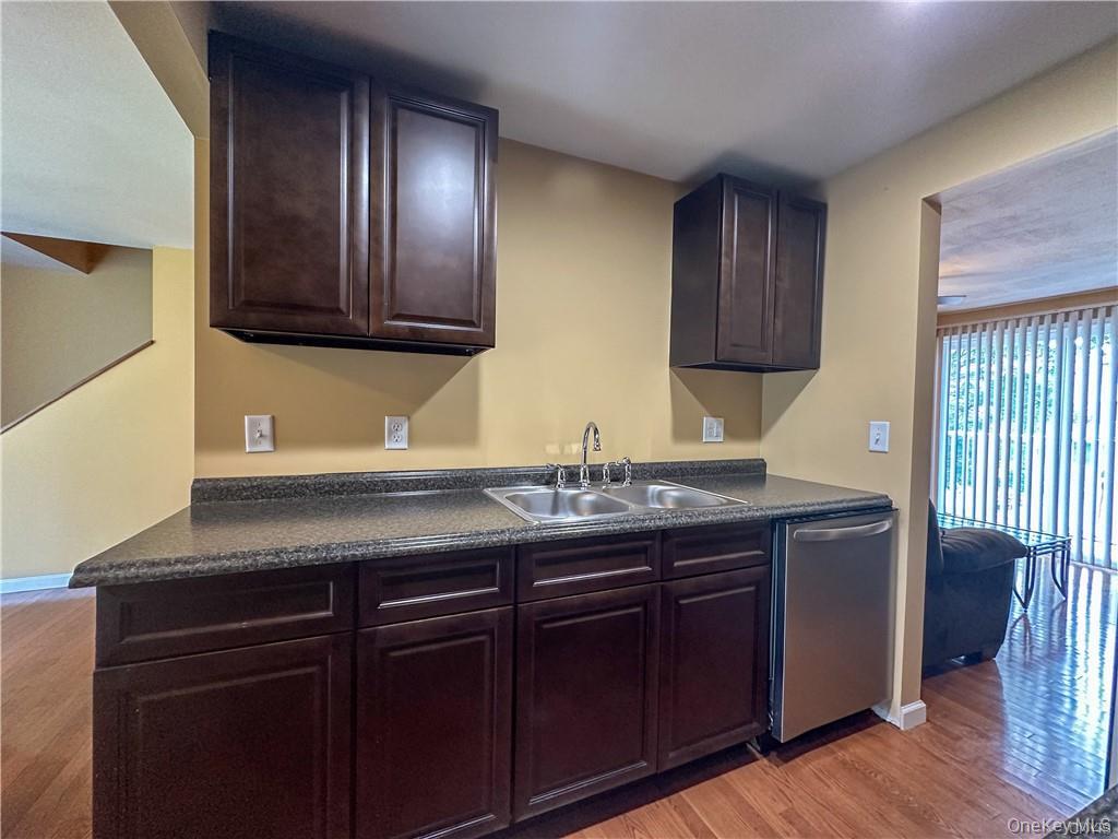 205-274 Robert Drive, Call Listing Agent, NY 13210