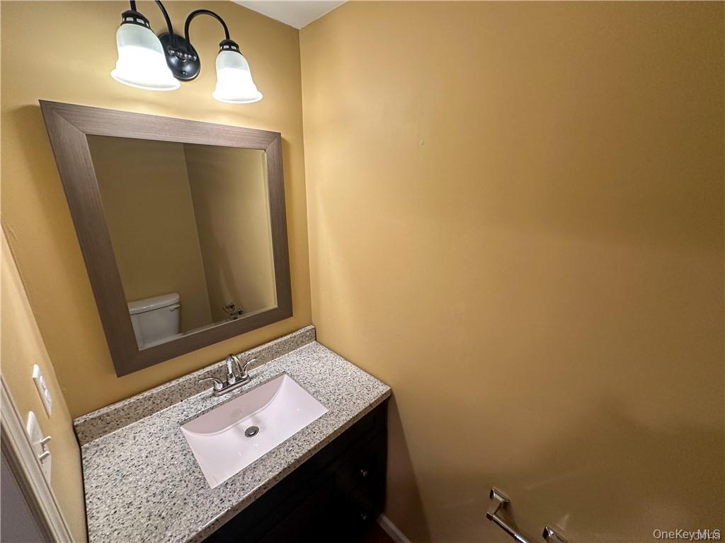 205-274 Robert Drive, Call Listing Agent, NY 13210