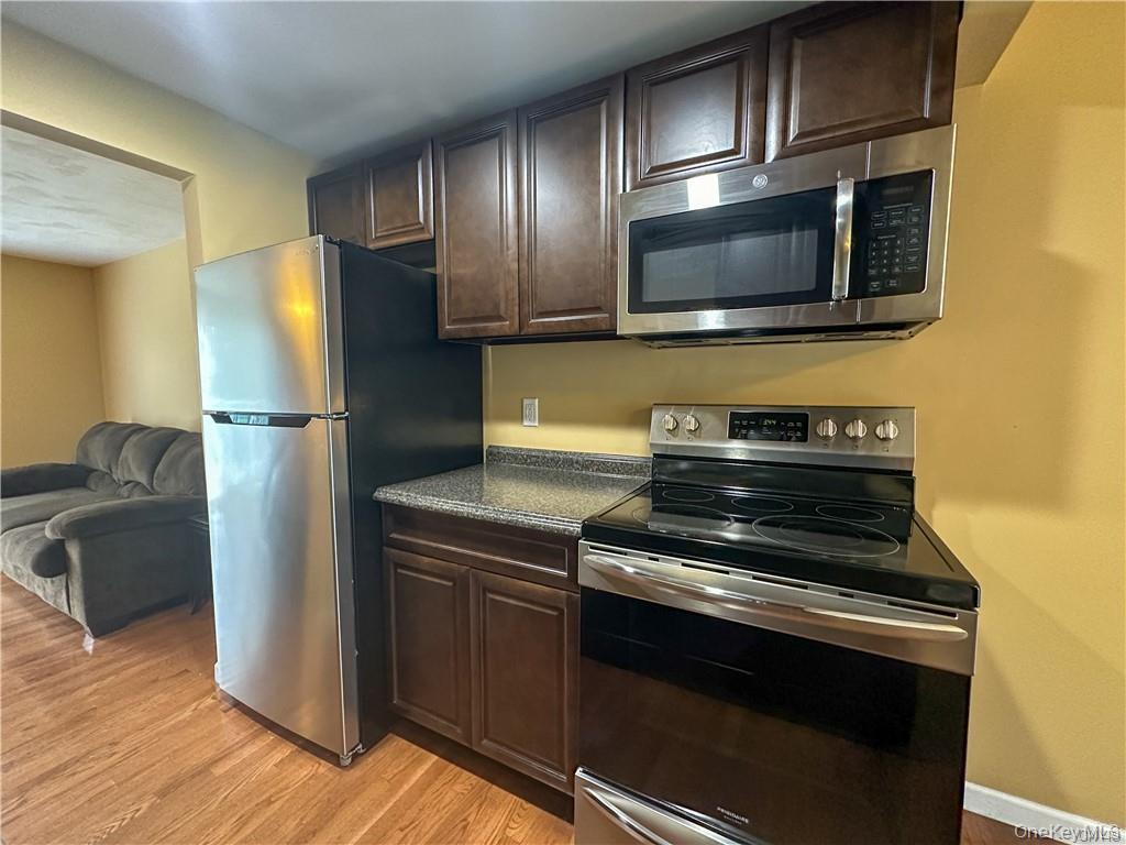 205-274 Robert Drive, Call Listing Agent, NY 13210