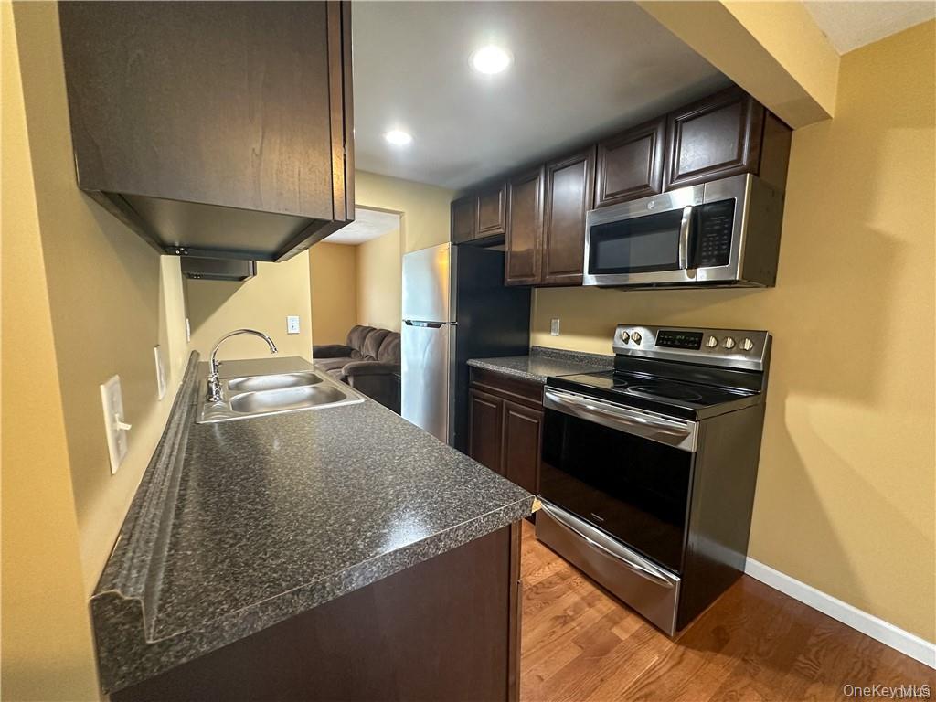 205-274 Robert Drive, Call Listing Agent, NY 13210