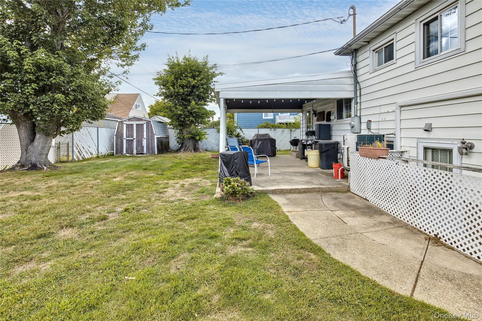 106 Cornell Lane, Hicksville, NY 11801