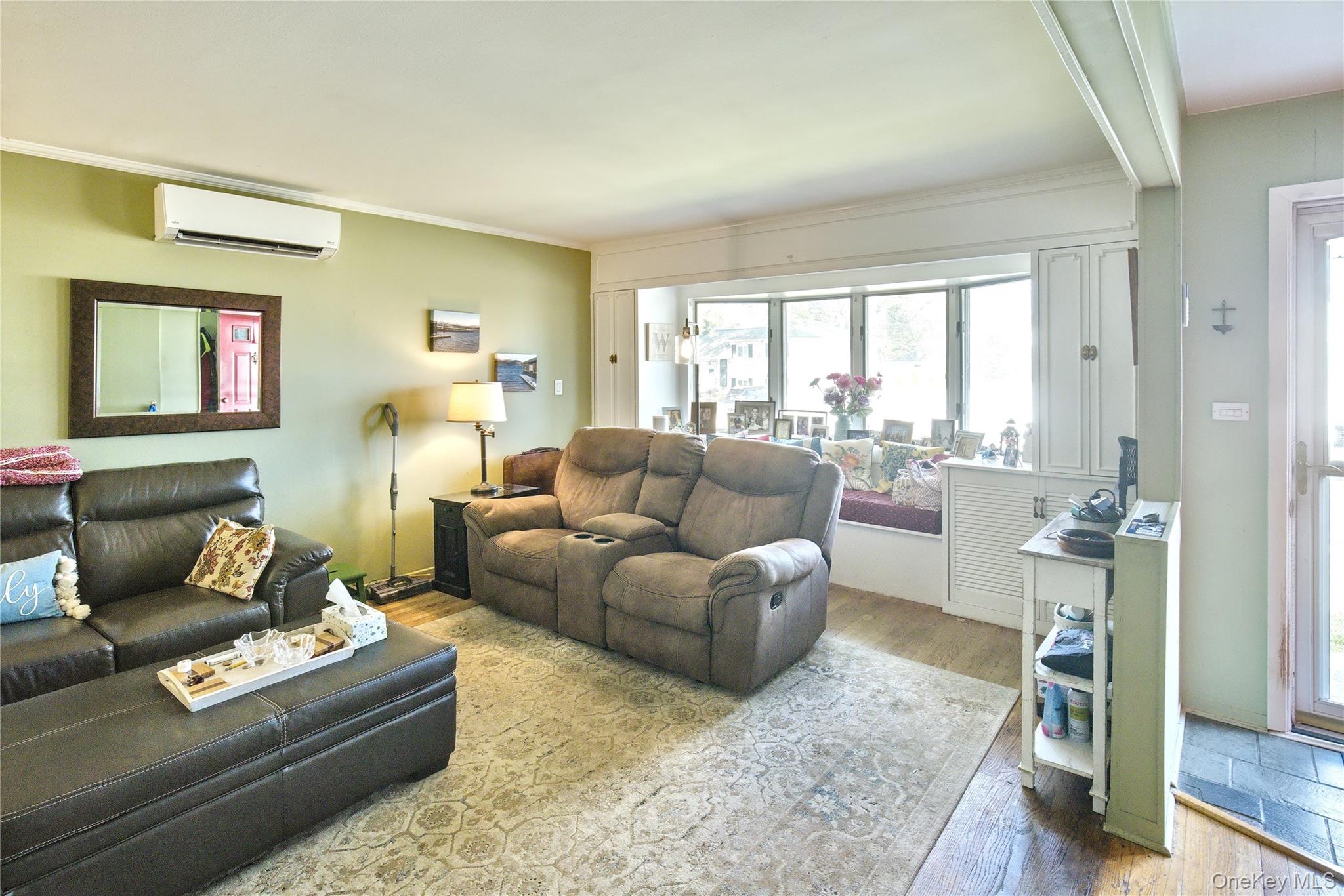 106 Cornell Lane, Hicksville, NY 11801