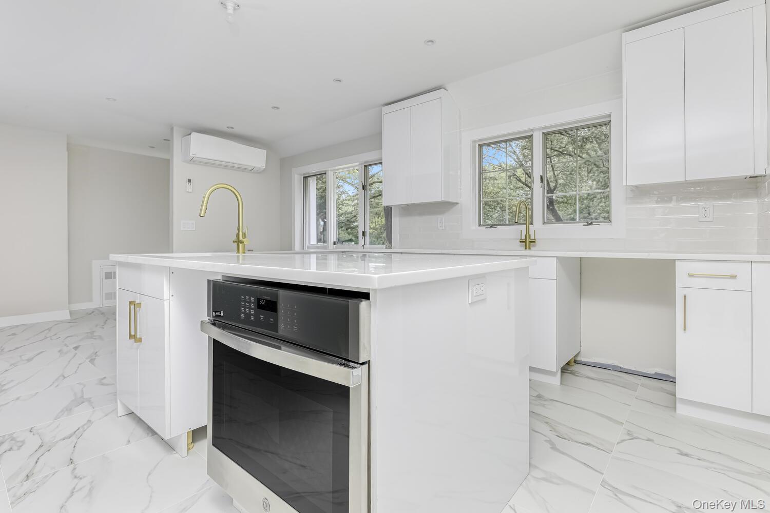 13 Tice Court, Spring Valley, NY 10977