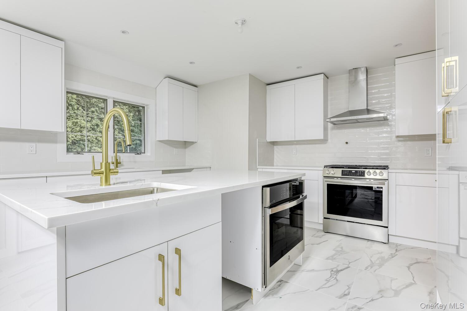 13 Tice Court, Spring Valley, NY 10977