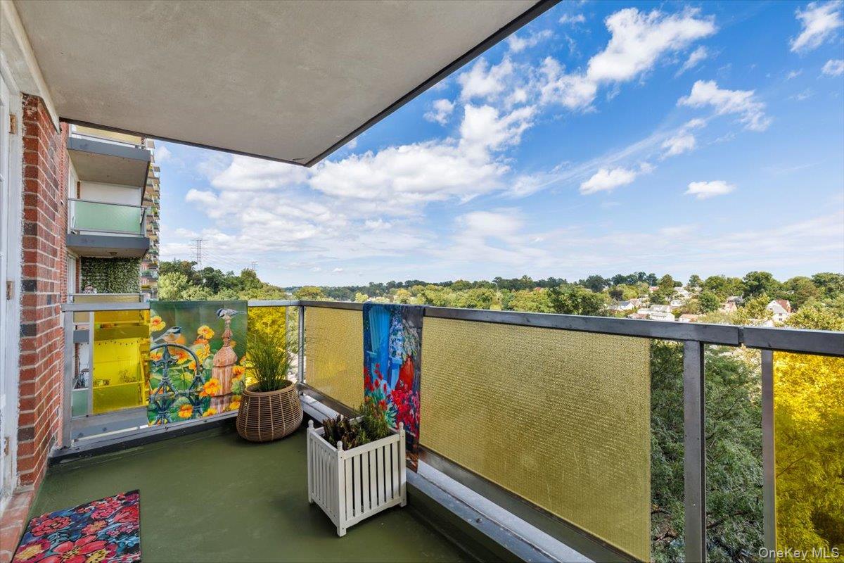 1841 Central Park Avenue # 4K, Yonkers, NY 10710