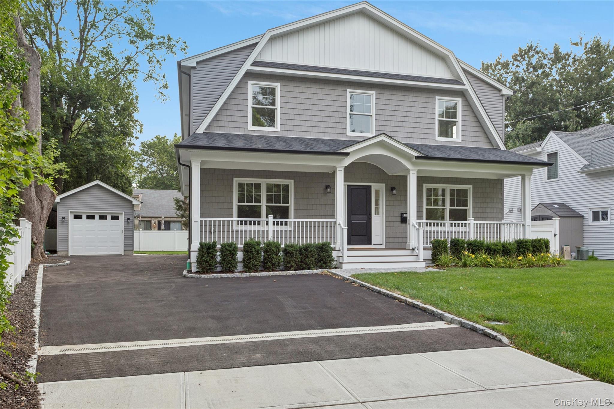 111 Fairfield Avenue, Port Washington, NY 11050