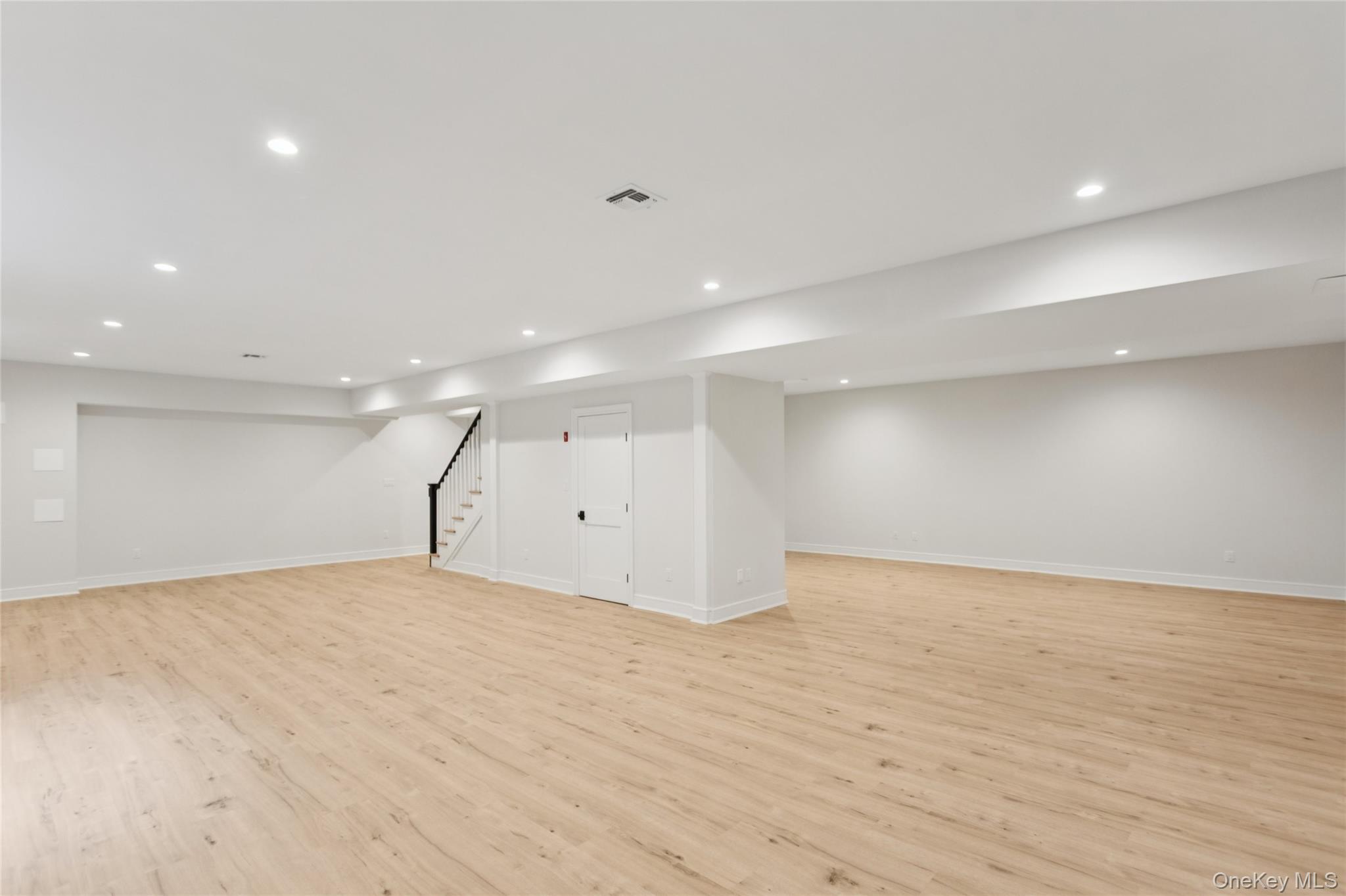 111 Fairfield Avenue, Port Washington, NY 11050