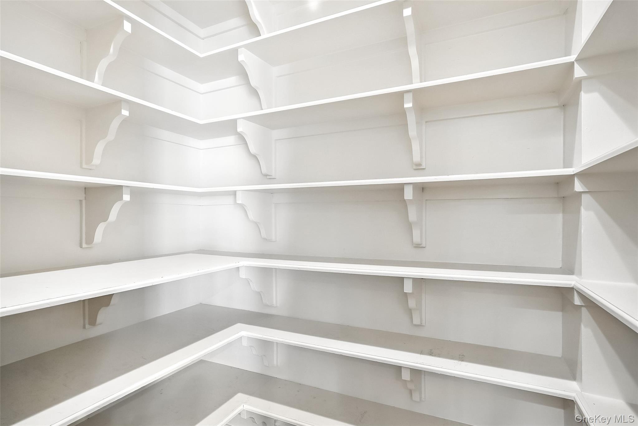 14 Mendota Avenue, Rye, NY 10580