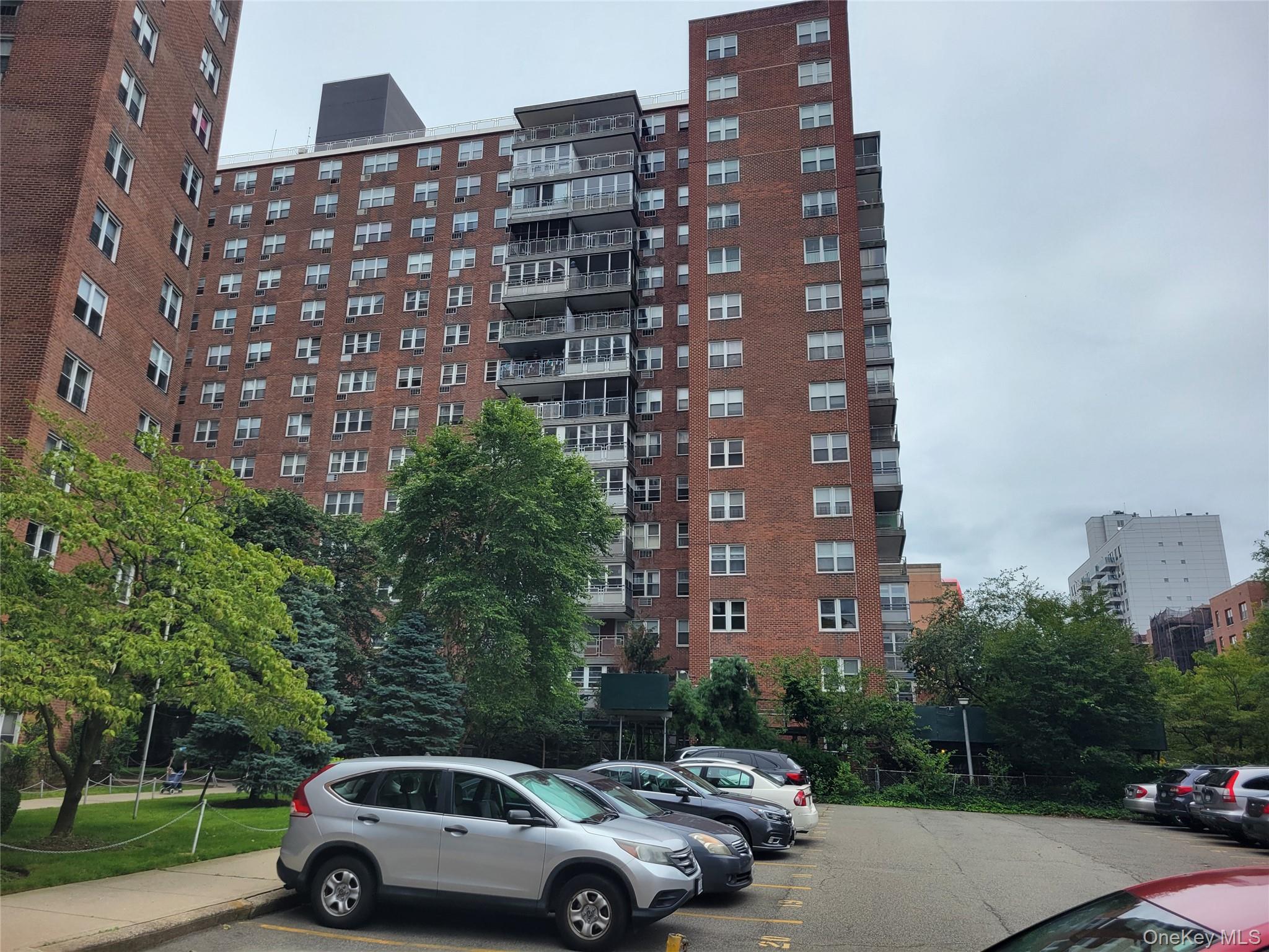 138-10 Franklin Avenue # 5H, Flushing, NY 11355