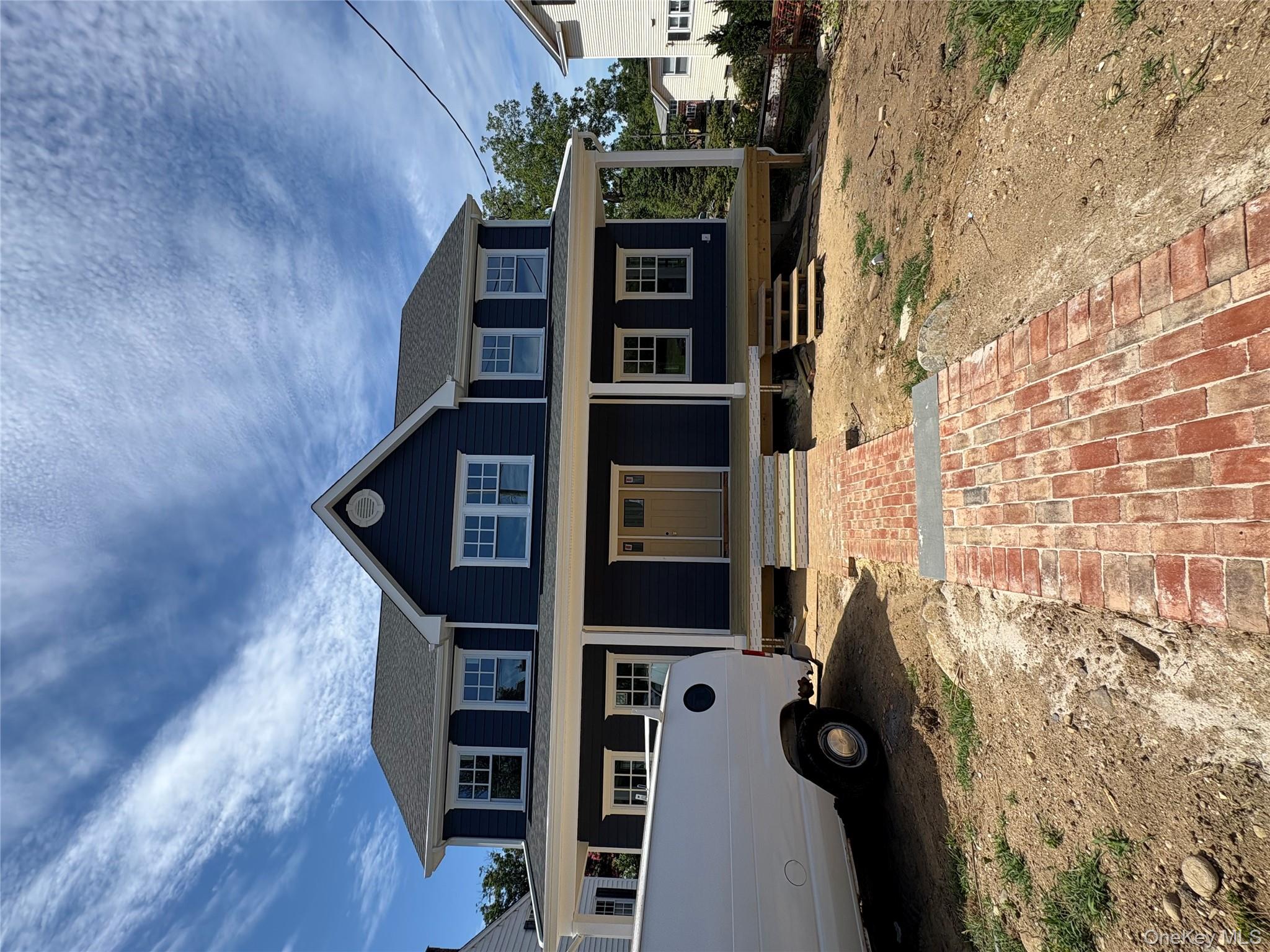 259 Park Avenue, Huntington, NY 11743
