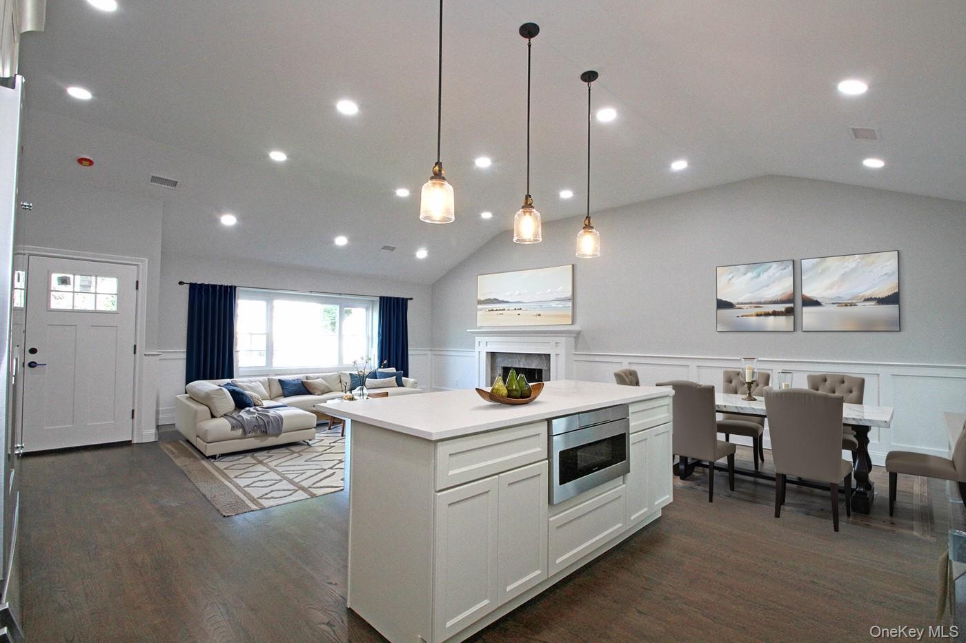 16 Eleanor Road, Plainview, NY 11803