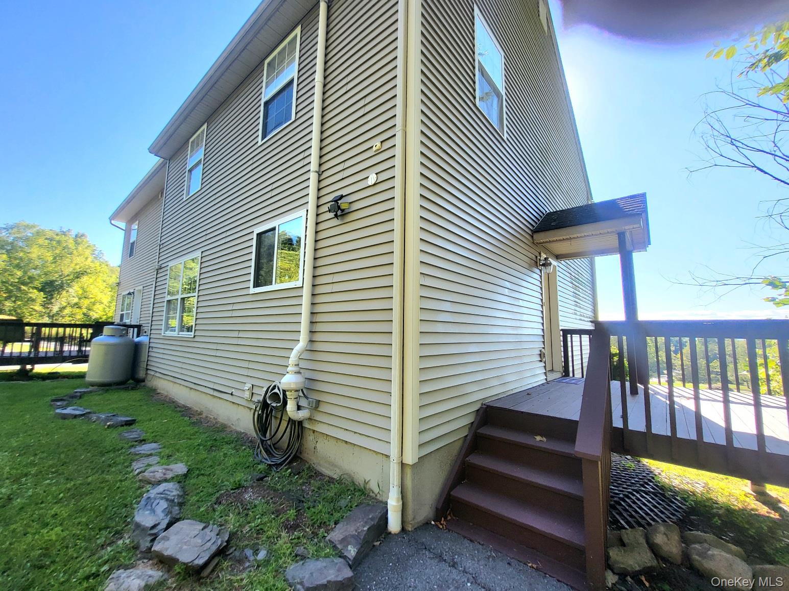 7 Bel Air Drive, Wallkill, NY 12589