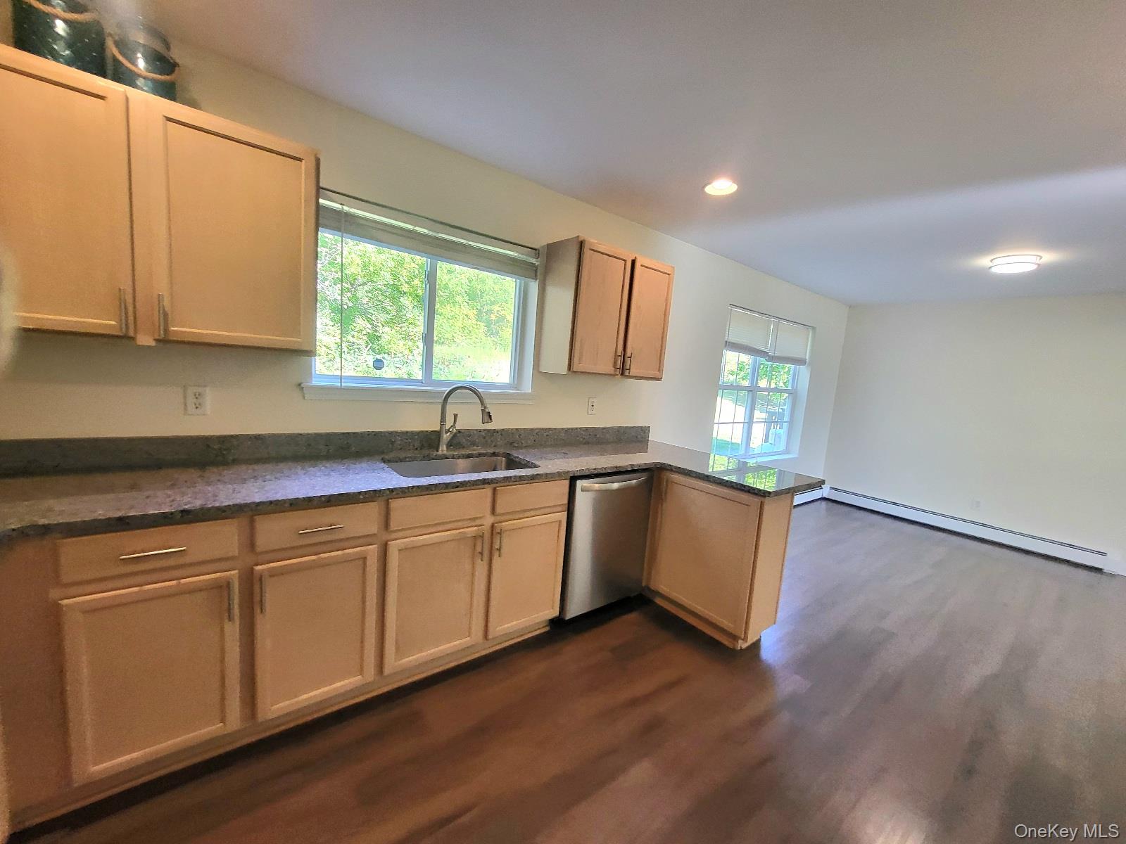 7 Bel Air Drive, Wallkill, NY 12589