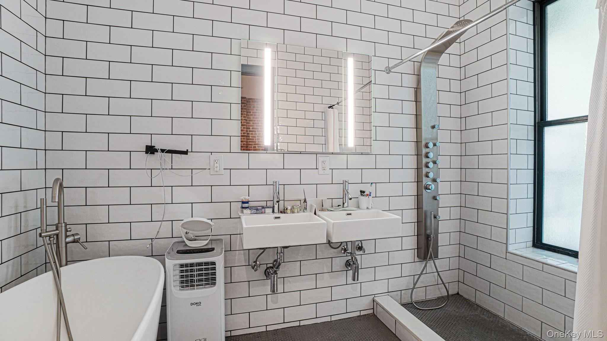 615 W 179th Street, New York (Manhattan), NY 10033