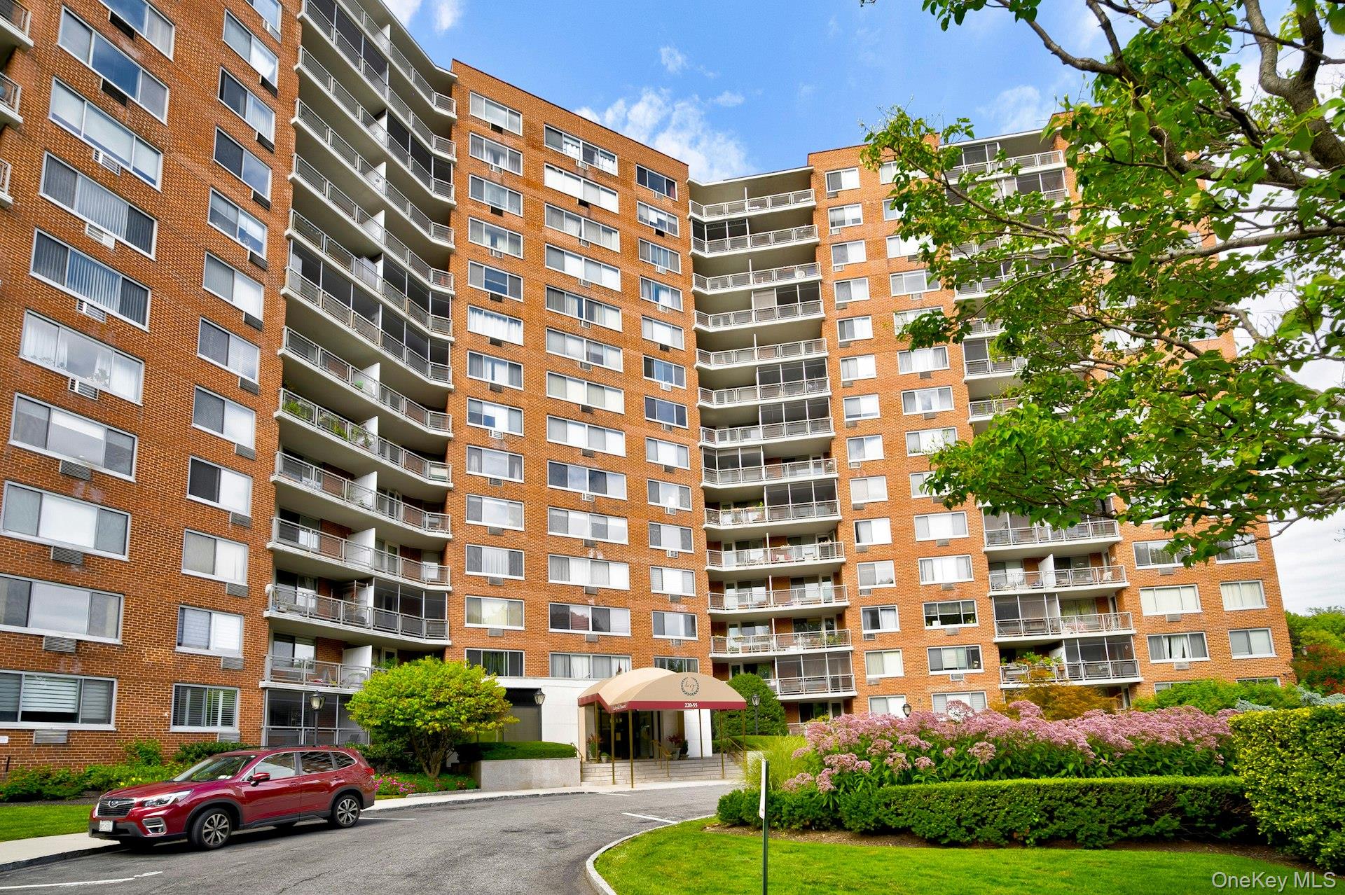 220-55 46th Avenue # 8A, Bayside, NY 11361