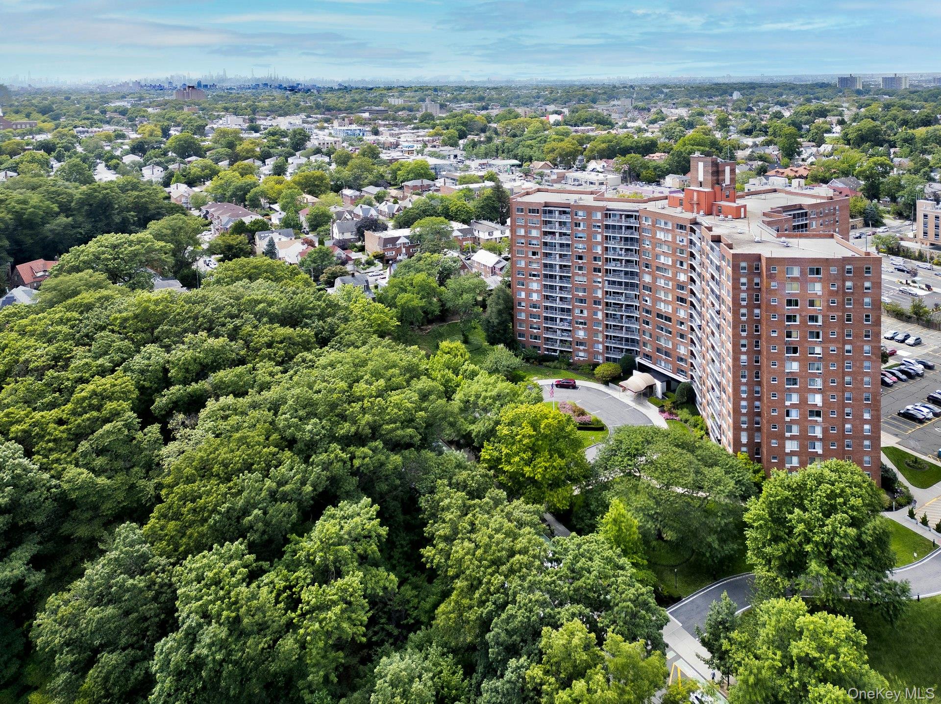 220-55 46th Avenue # 8A, Bayside, NY 11361