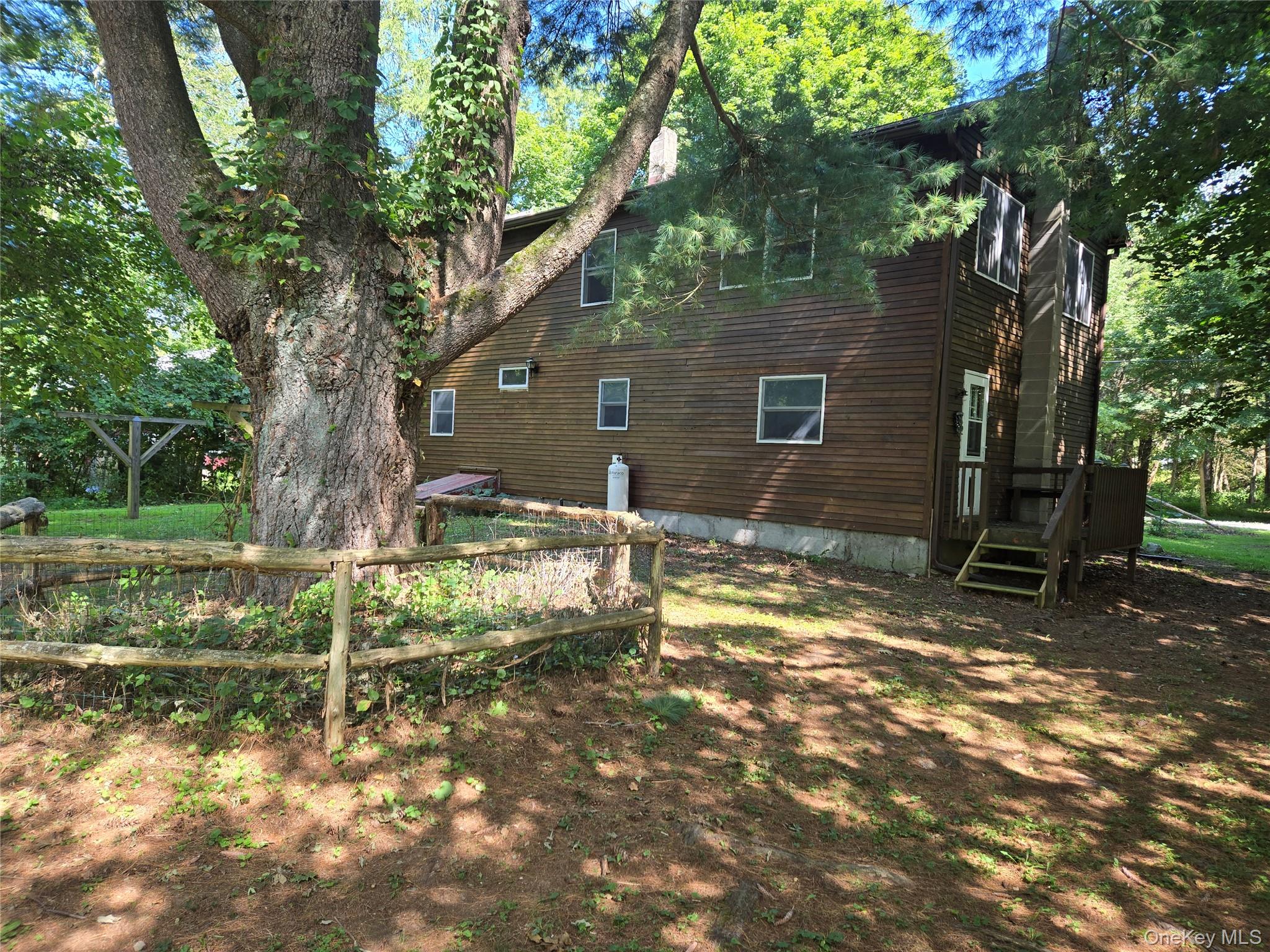 319 Sepasco Lake Road, Rhinebeck, NY 12572