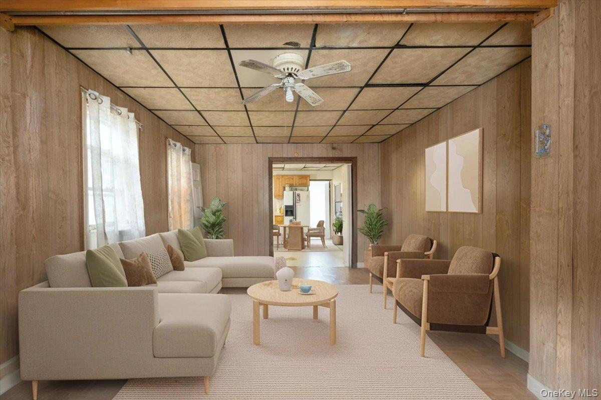 15824 75th Road, Flushing, NY 11366