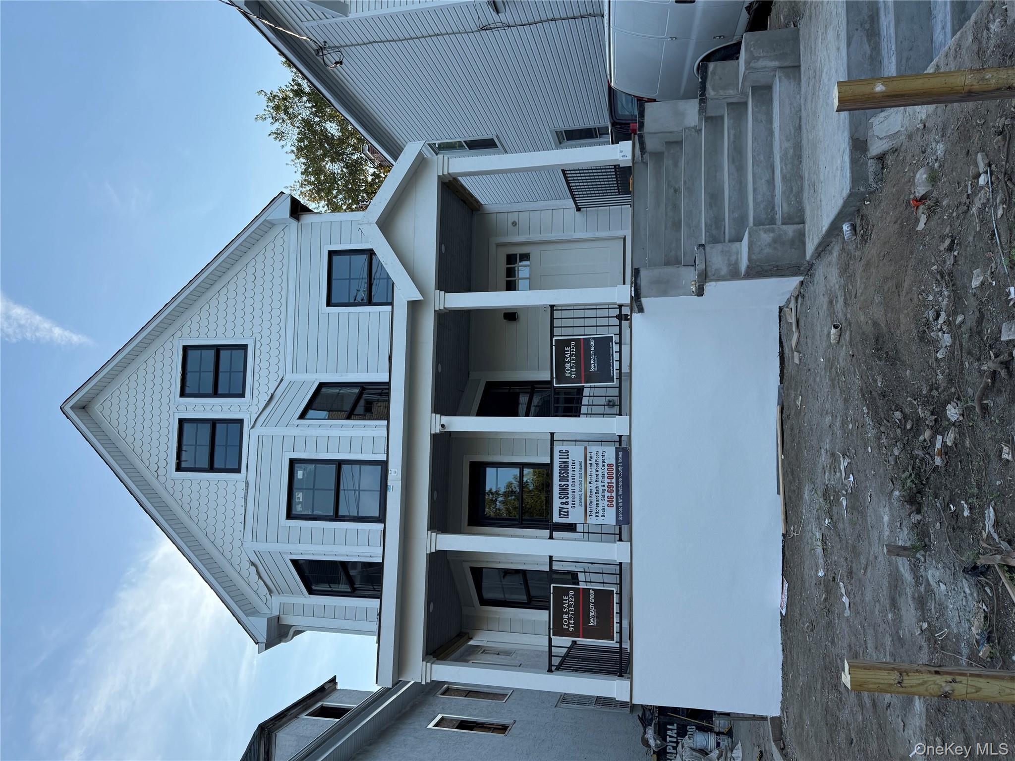 356 S 10 Avenue, Mount Vernon, NY 10550