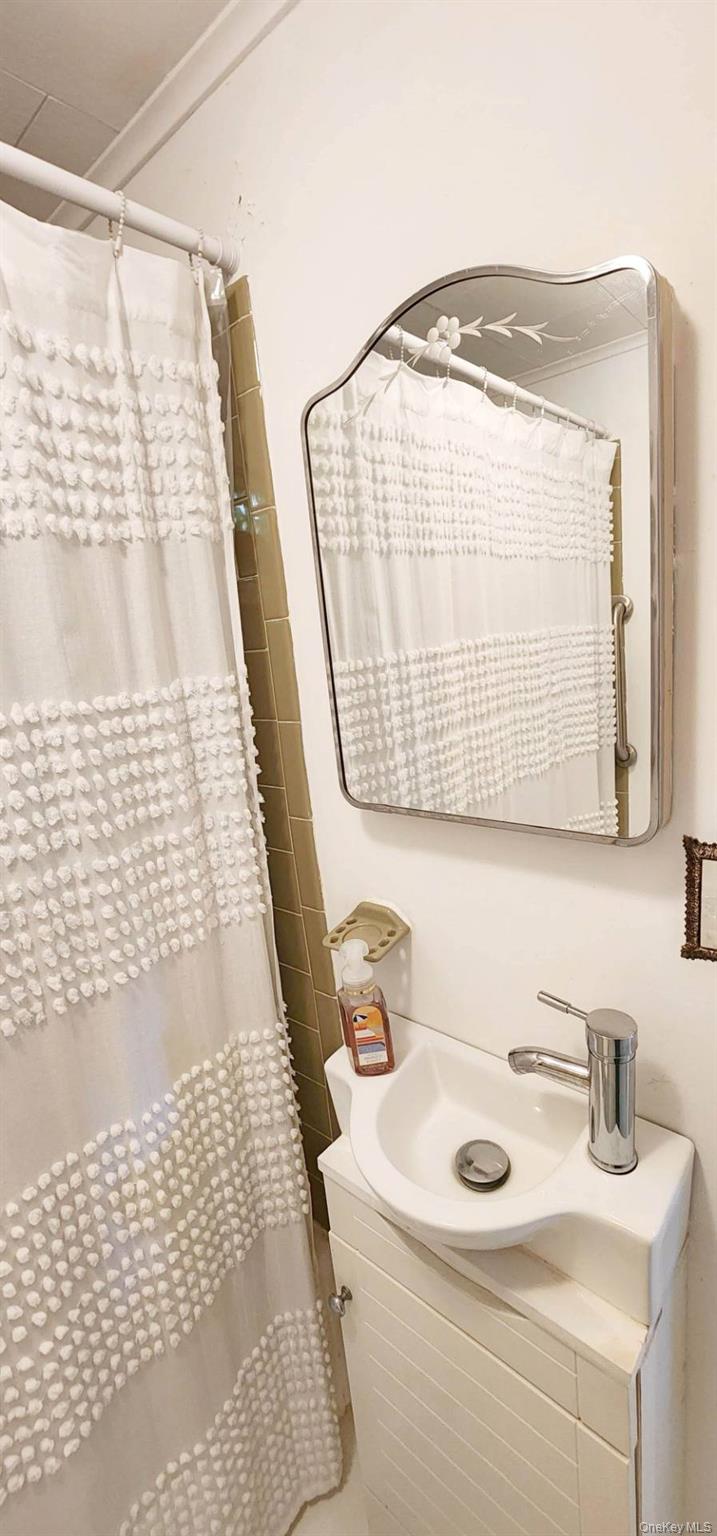 161 Monroe Drive, Montauk, NY 11954