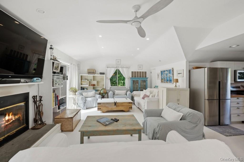 161 Monroe Drive, Montauk, NY 11954