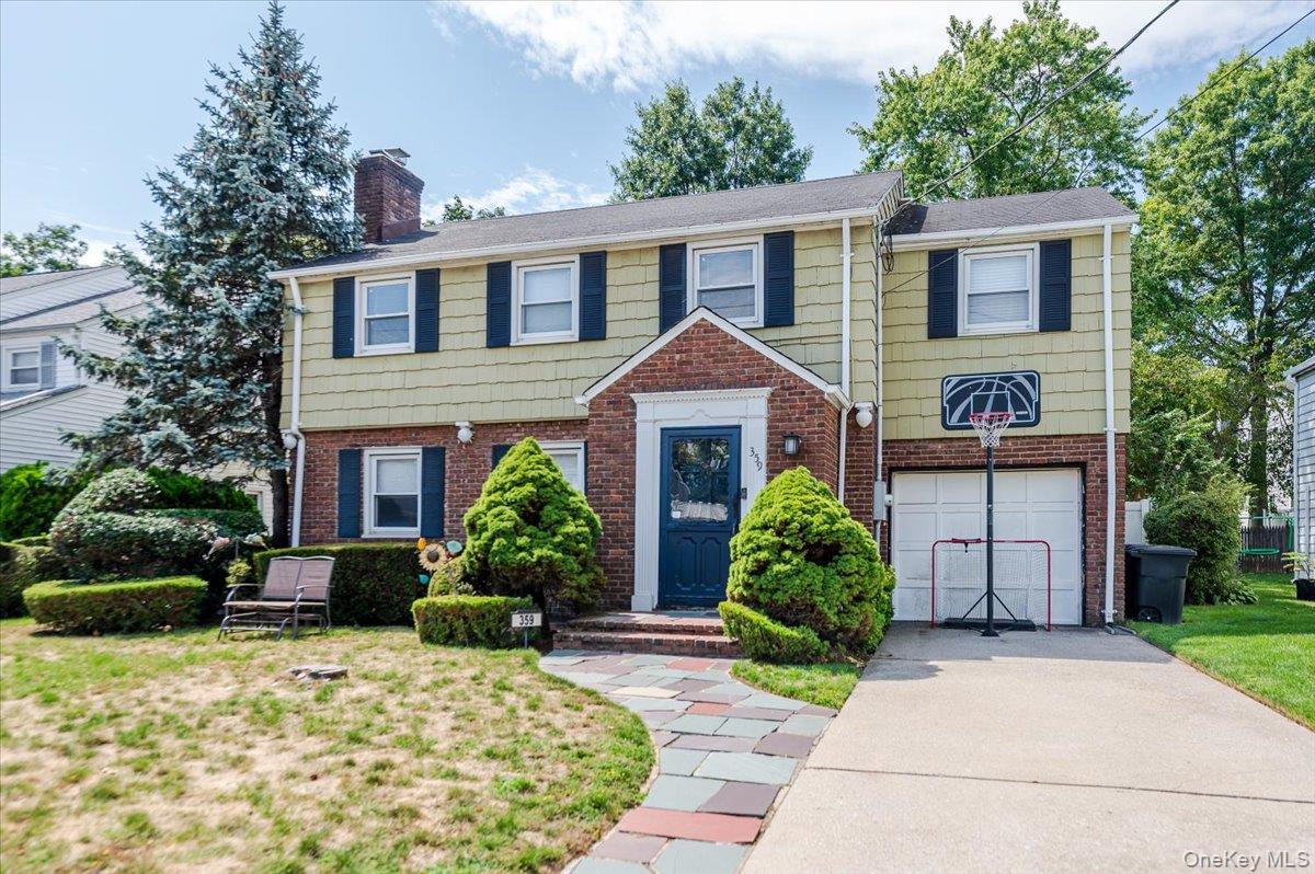 359 Derby Avenue, Woodmere, NY 11598