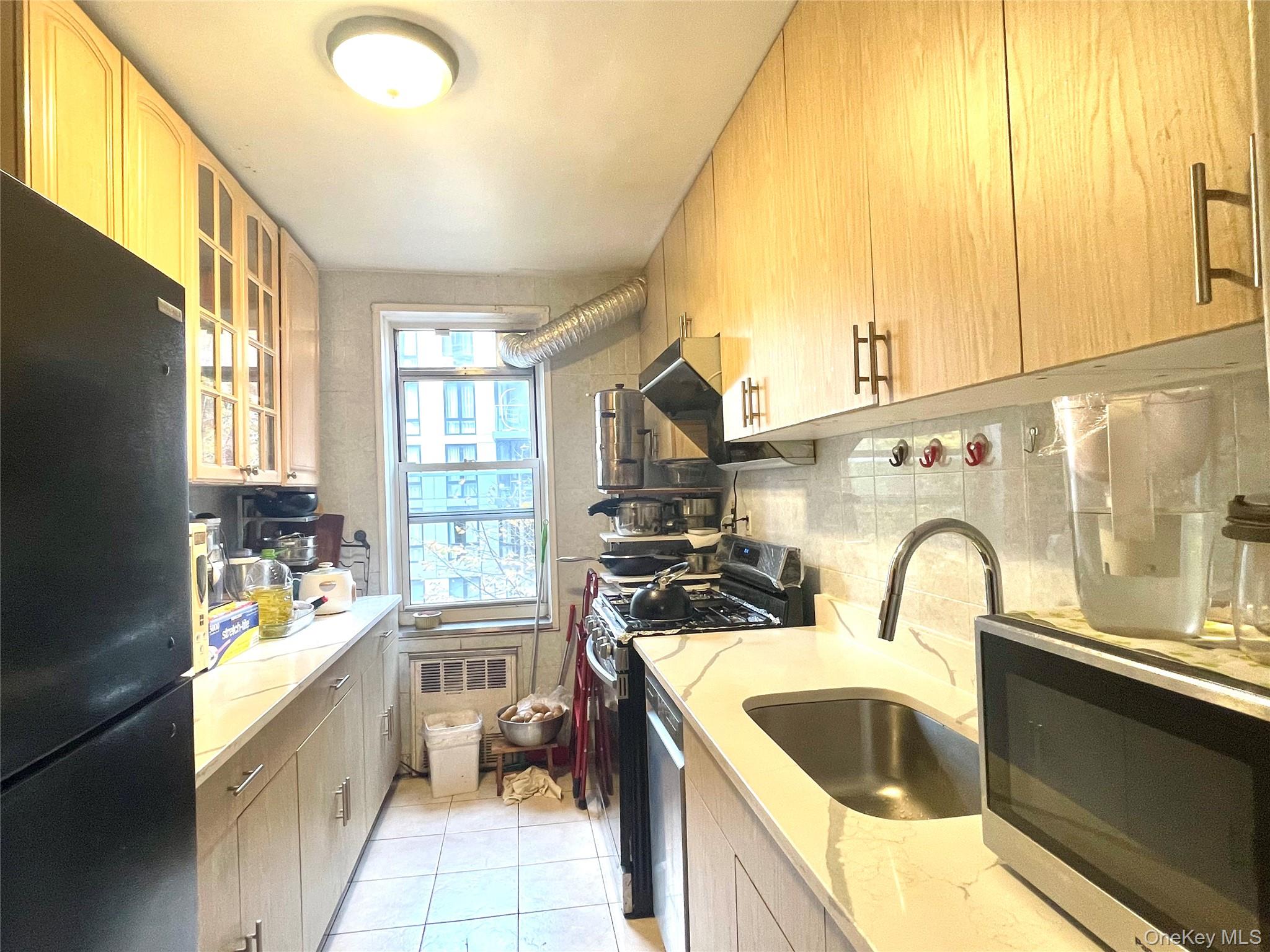 144-30 Sanford Avenue # 2C, Flushing, NY 11355