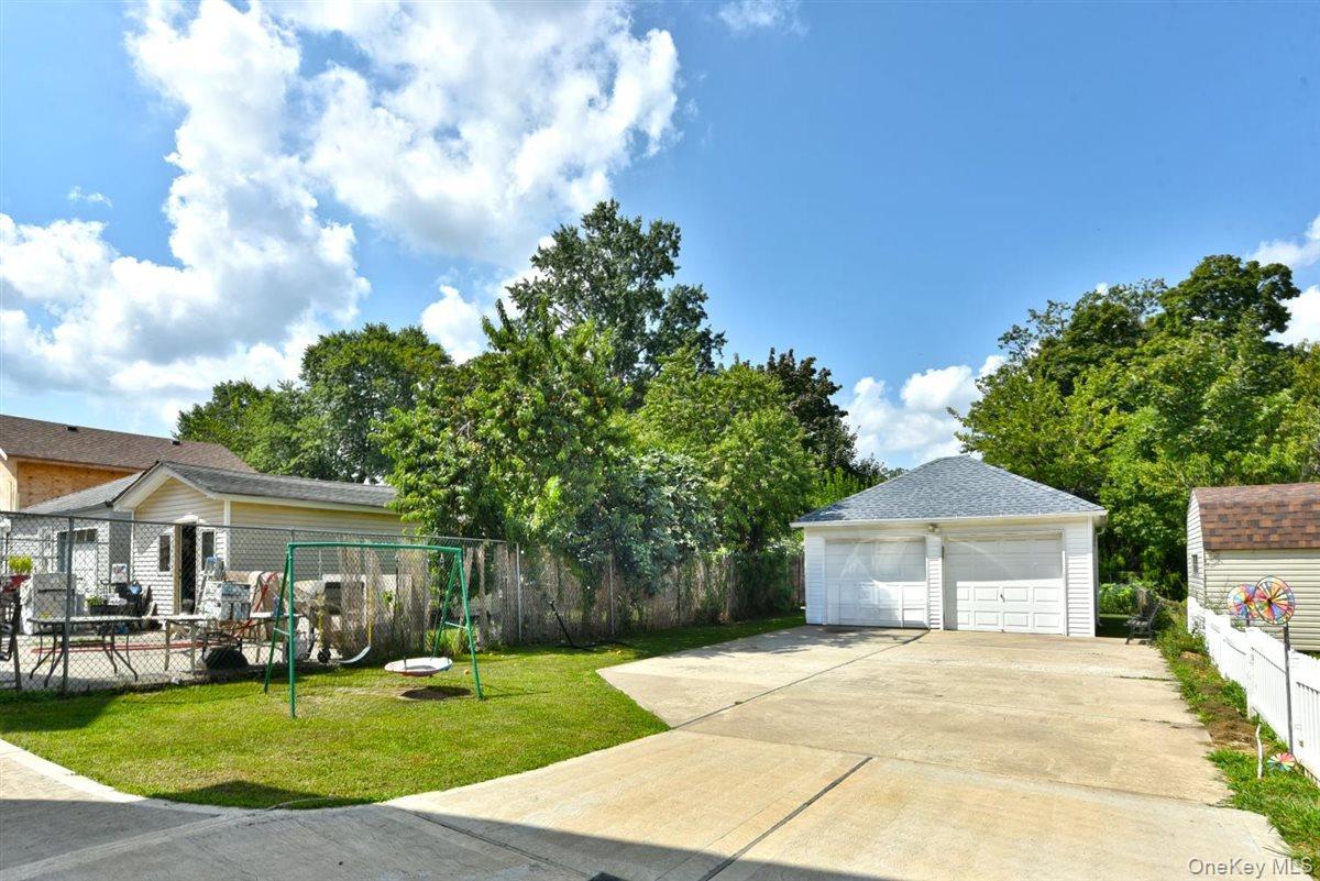 176 Dubois Avenue, Staten Island, NY 10310