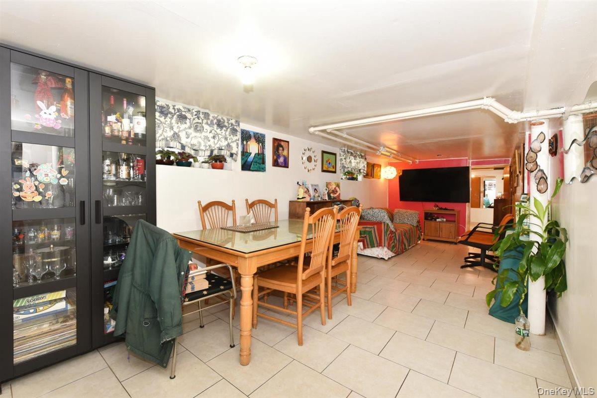 176 Dubois Avenue, Staten Island, NY 10310