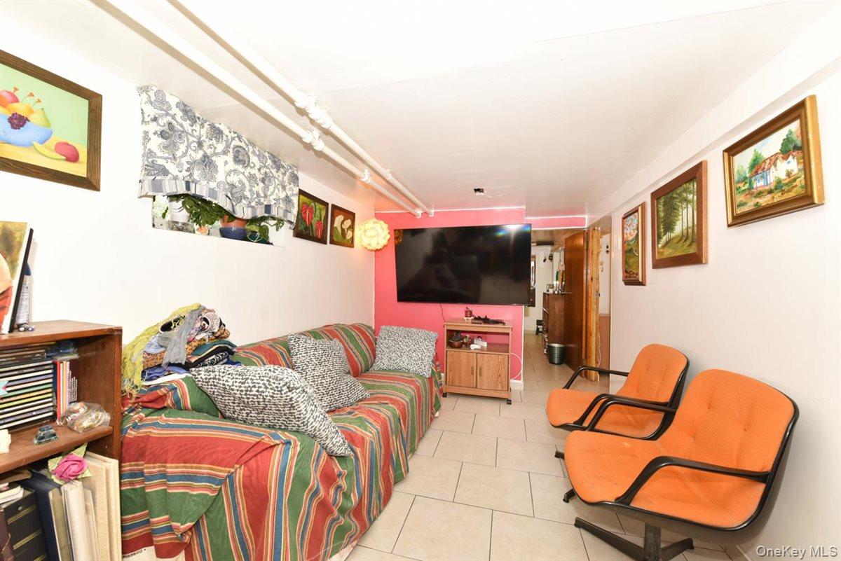 176 Dubois Avenue, Staten Island, NY 10310