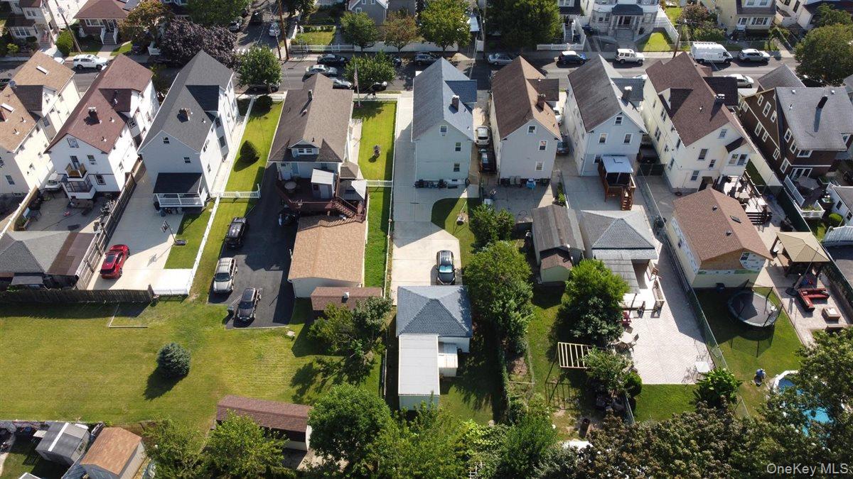 176 Dubois Avenue, Staten Island, NY 10310