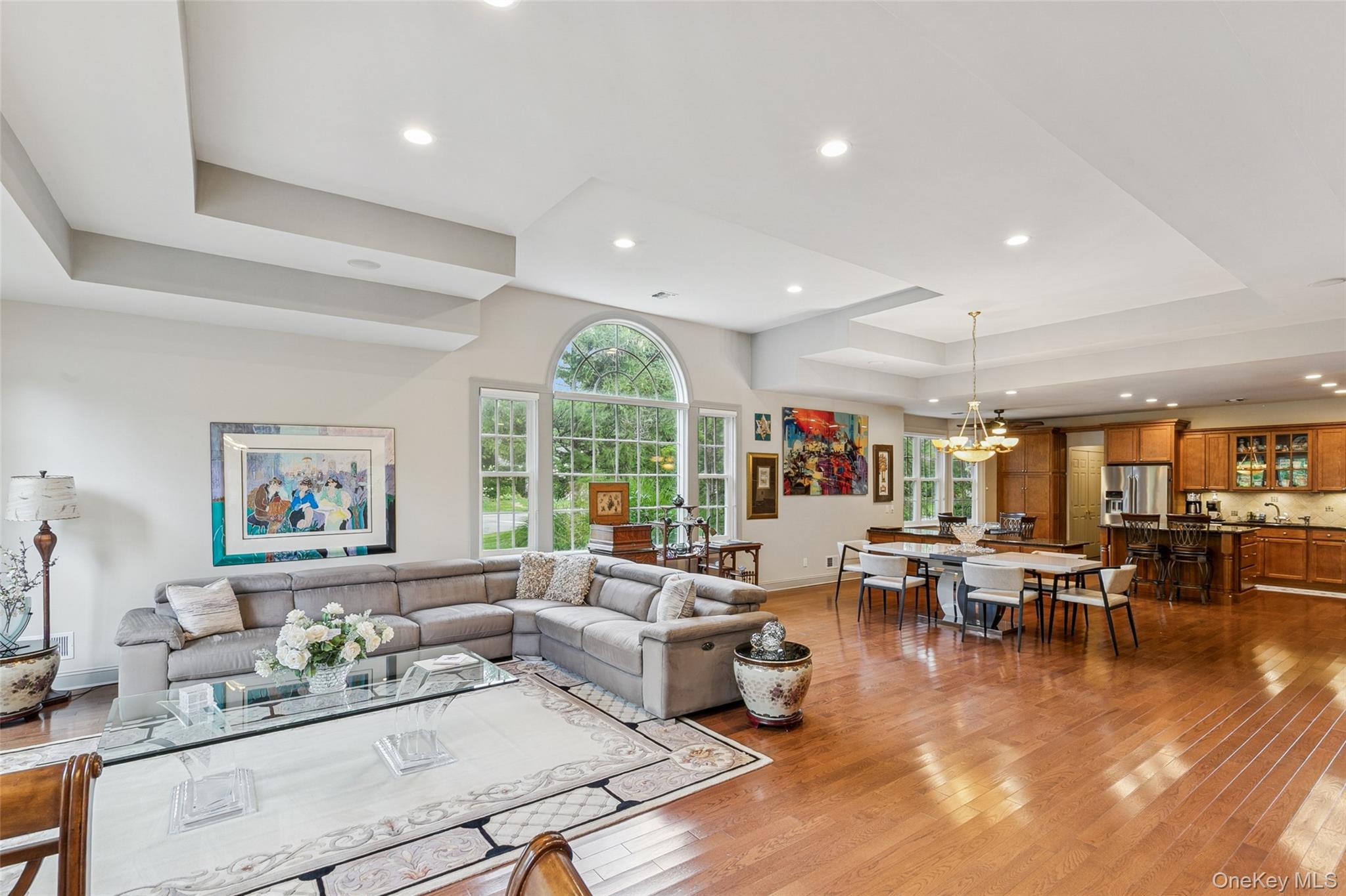 382 Altessa Boulevard, Melville, NY 11747