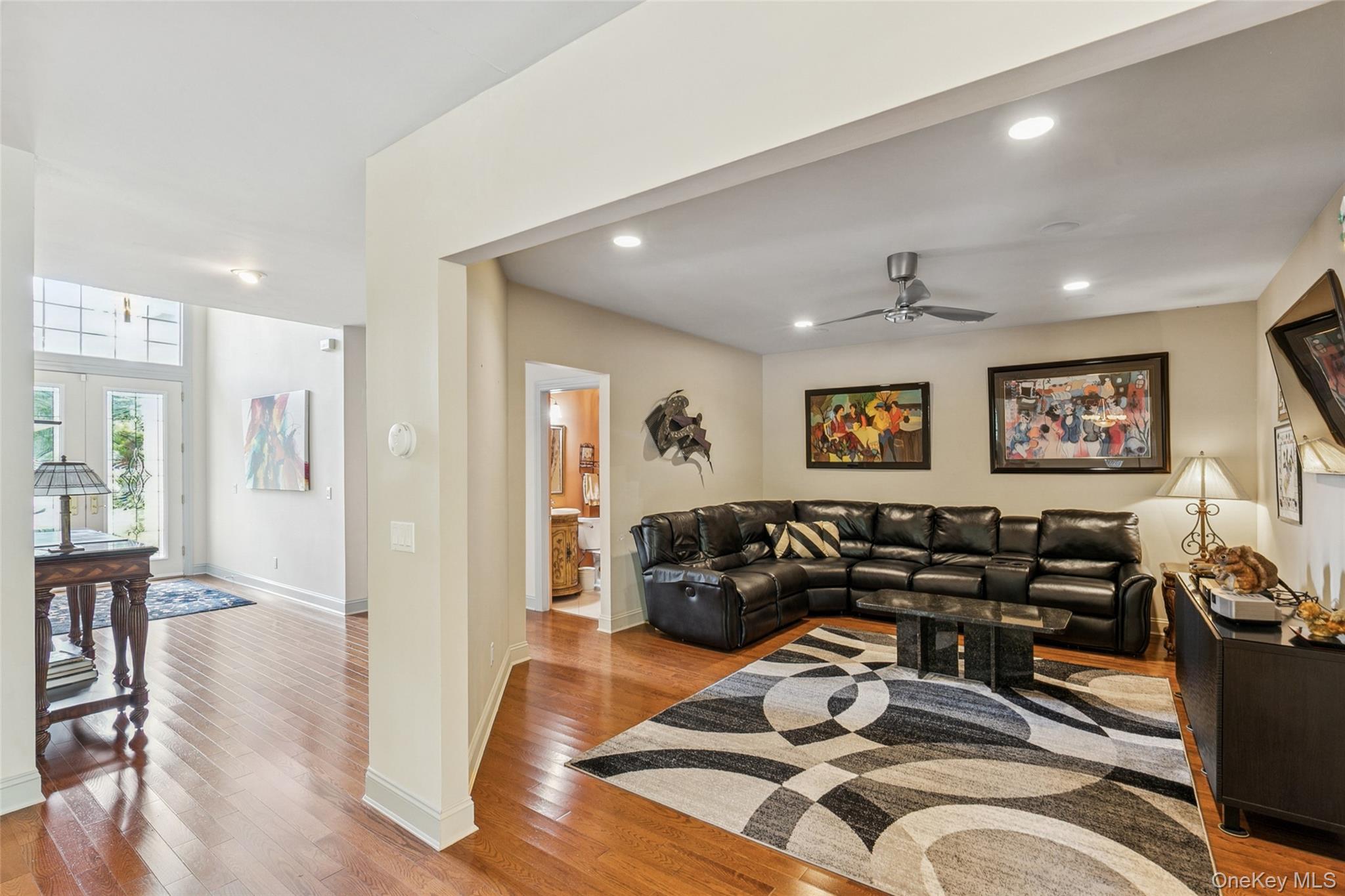 382 Altessa Boulevard, Melville, NY 11747