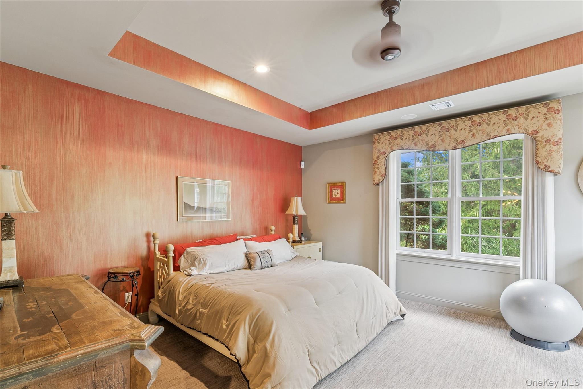 382 Altessa Boulevard, Melville, NY 11747