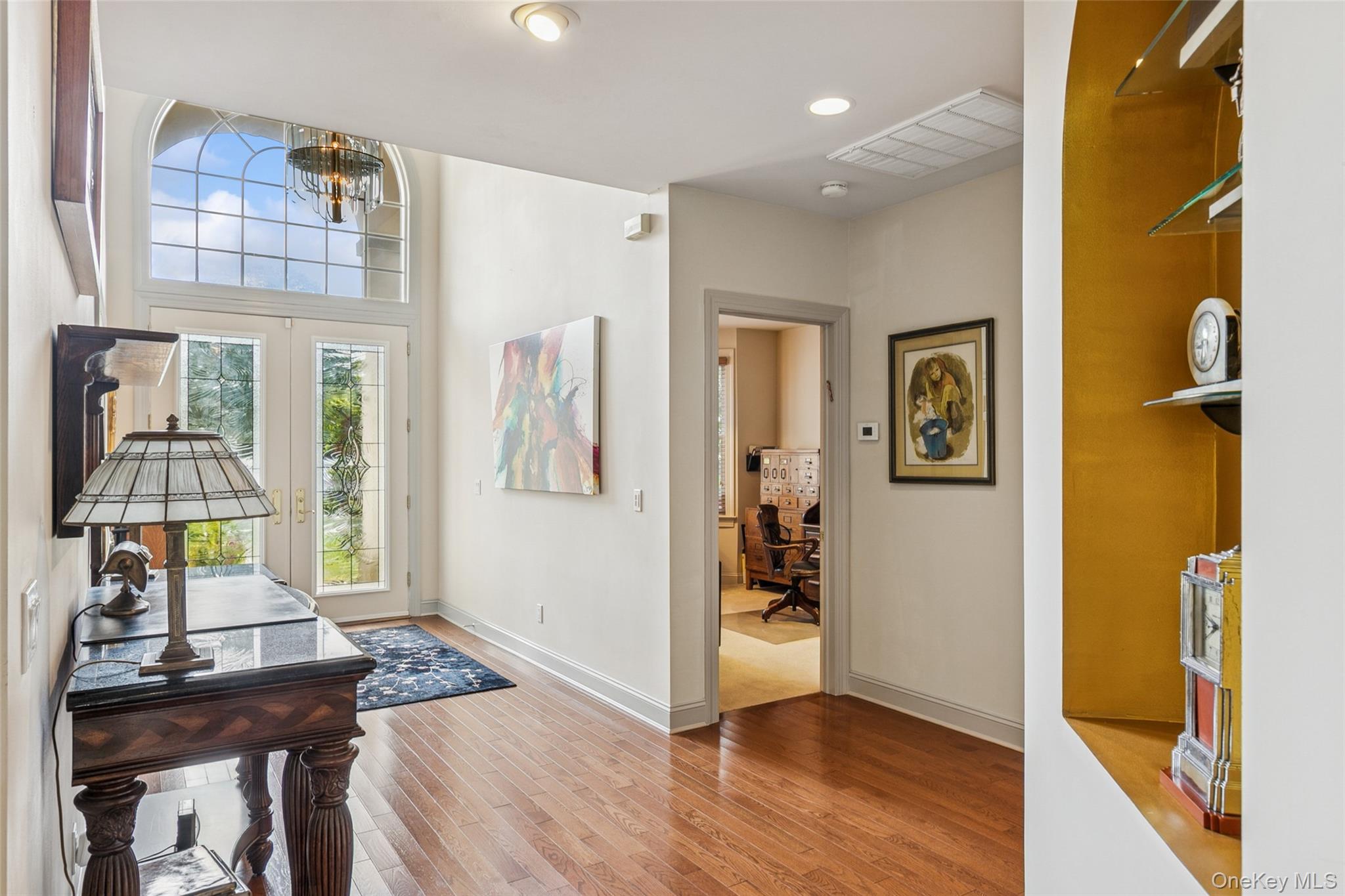 382 Altessa Boulevard, Melville, NY 11747