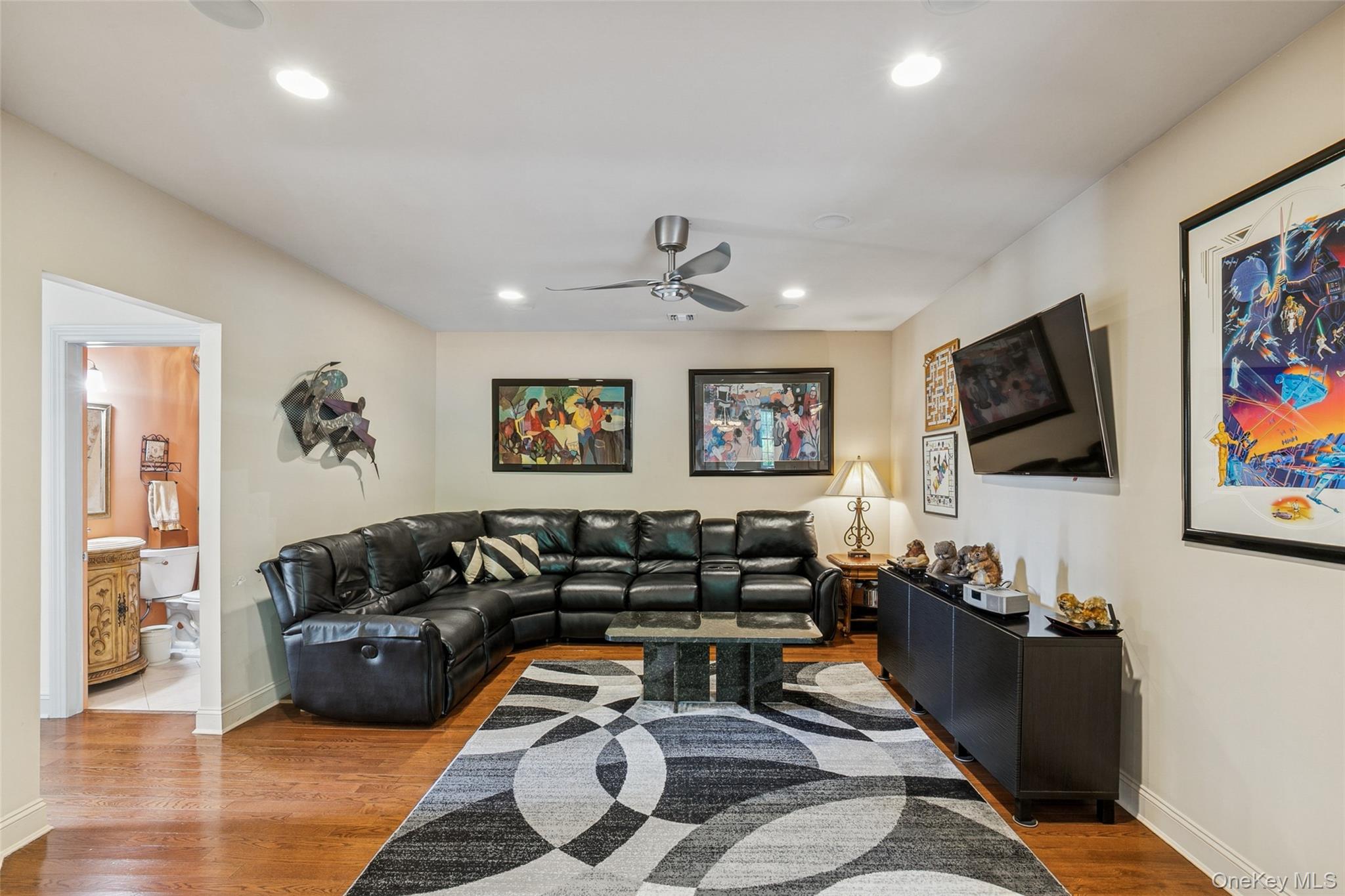 382 Altessa Boulevard, Melville, NY 11747