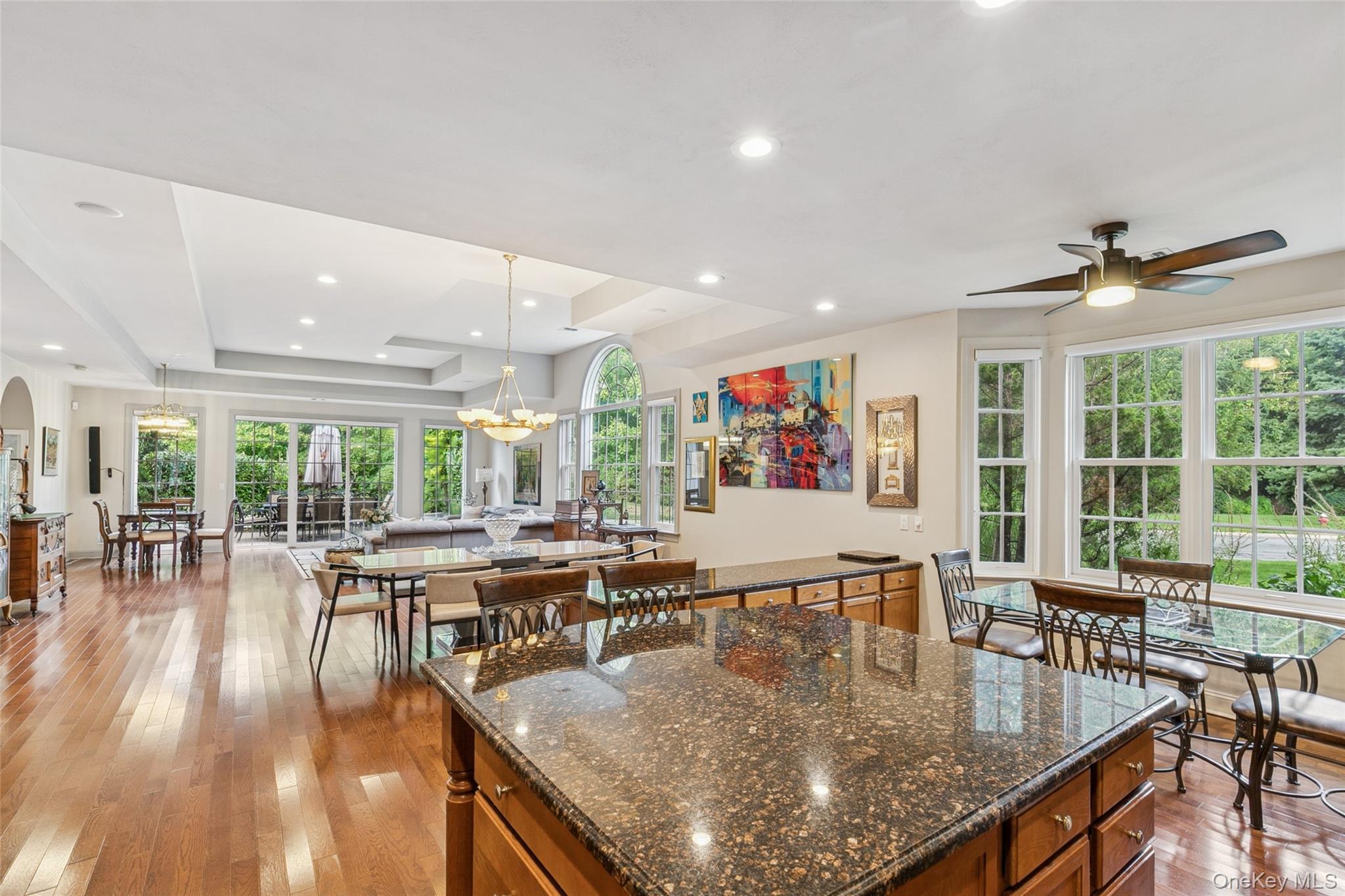 382 Altessa Boulevard, Melville, NY 11747