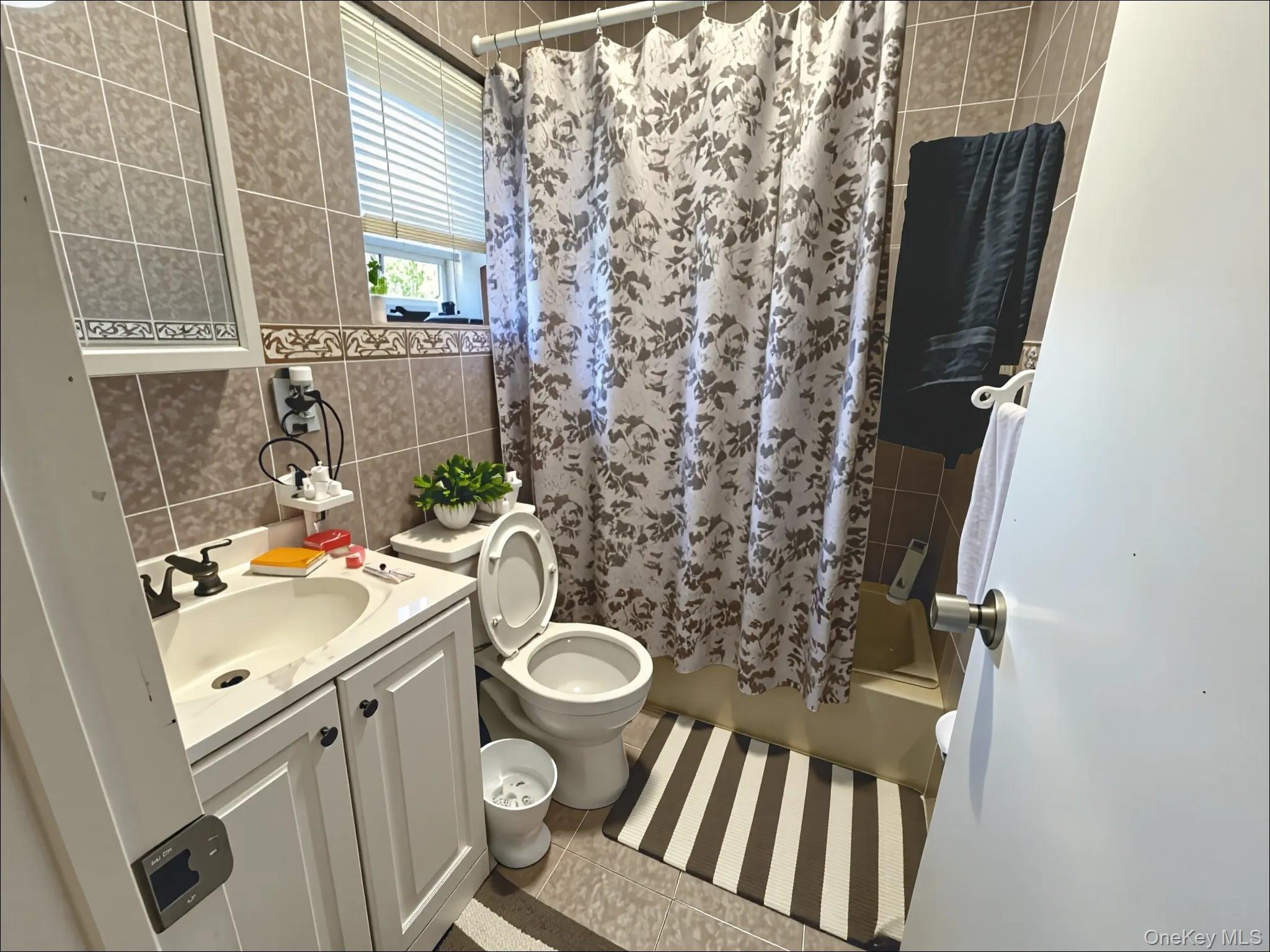 10712 95th Avenue, Ozone Park, NY 11416