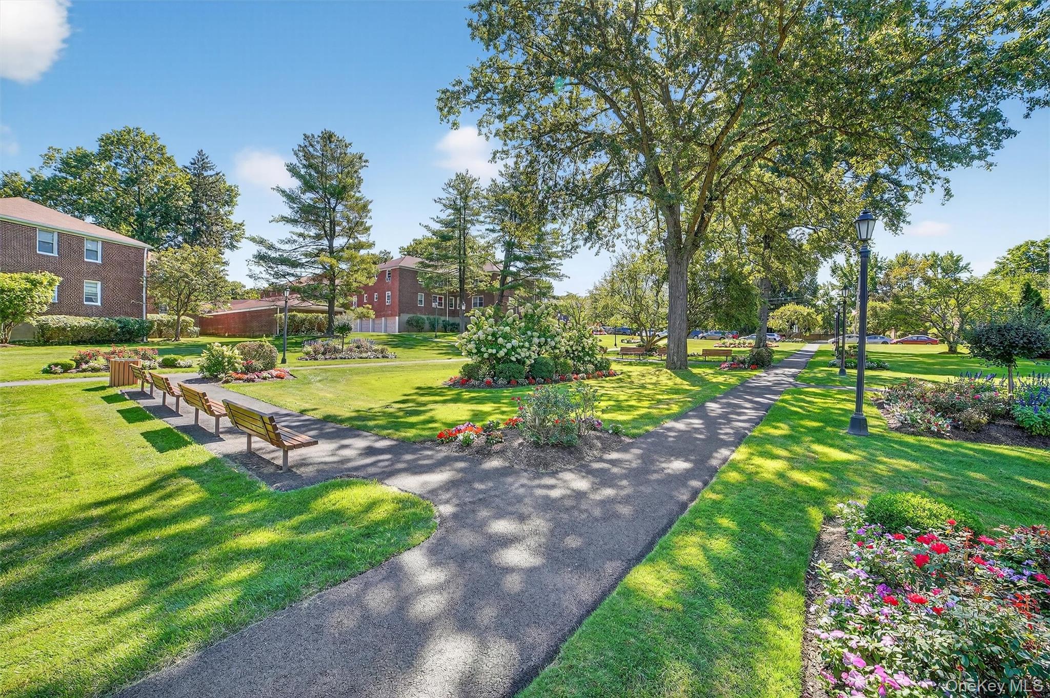 11 Bryant Crescent # 1B, White Plains, NY 10605