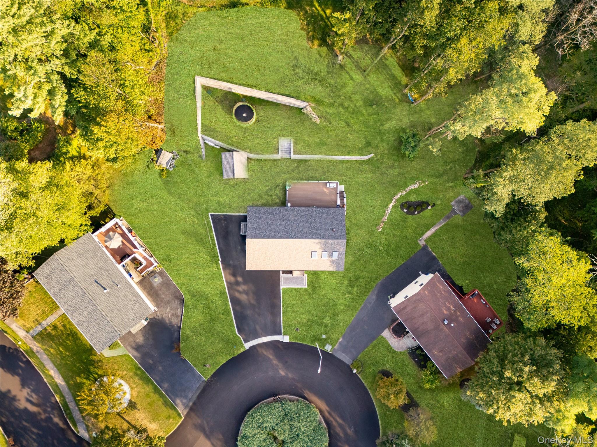 1 Wales Vista, Nanuet, NY 10954