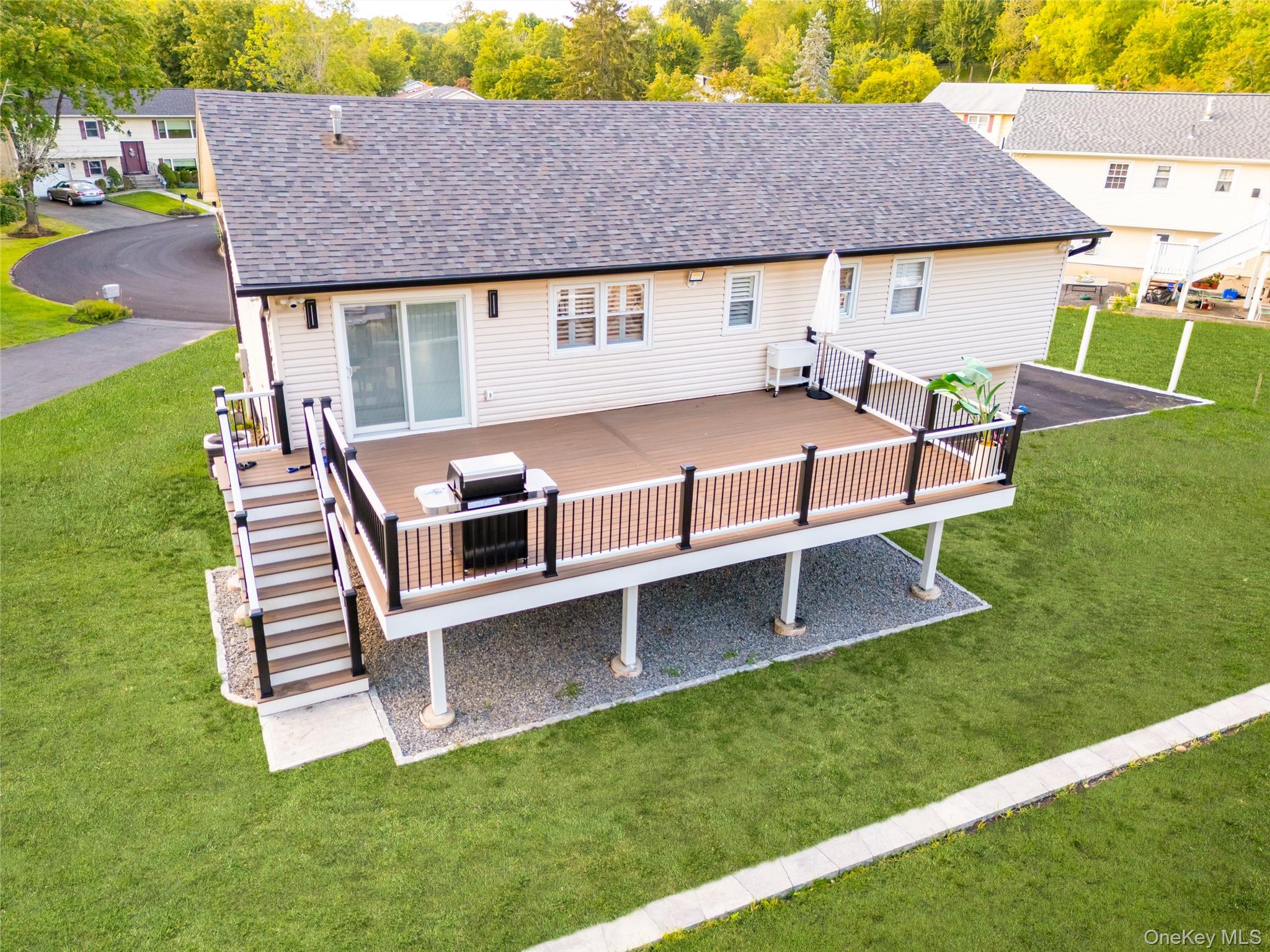 1 Wales Vista, Nanuet, NY 10954