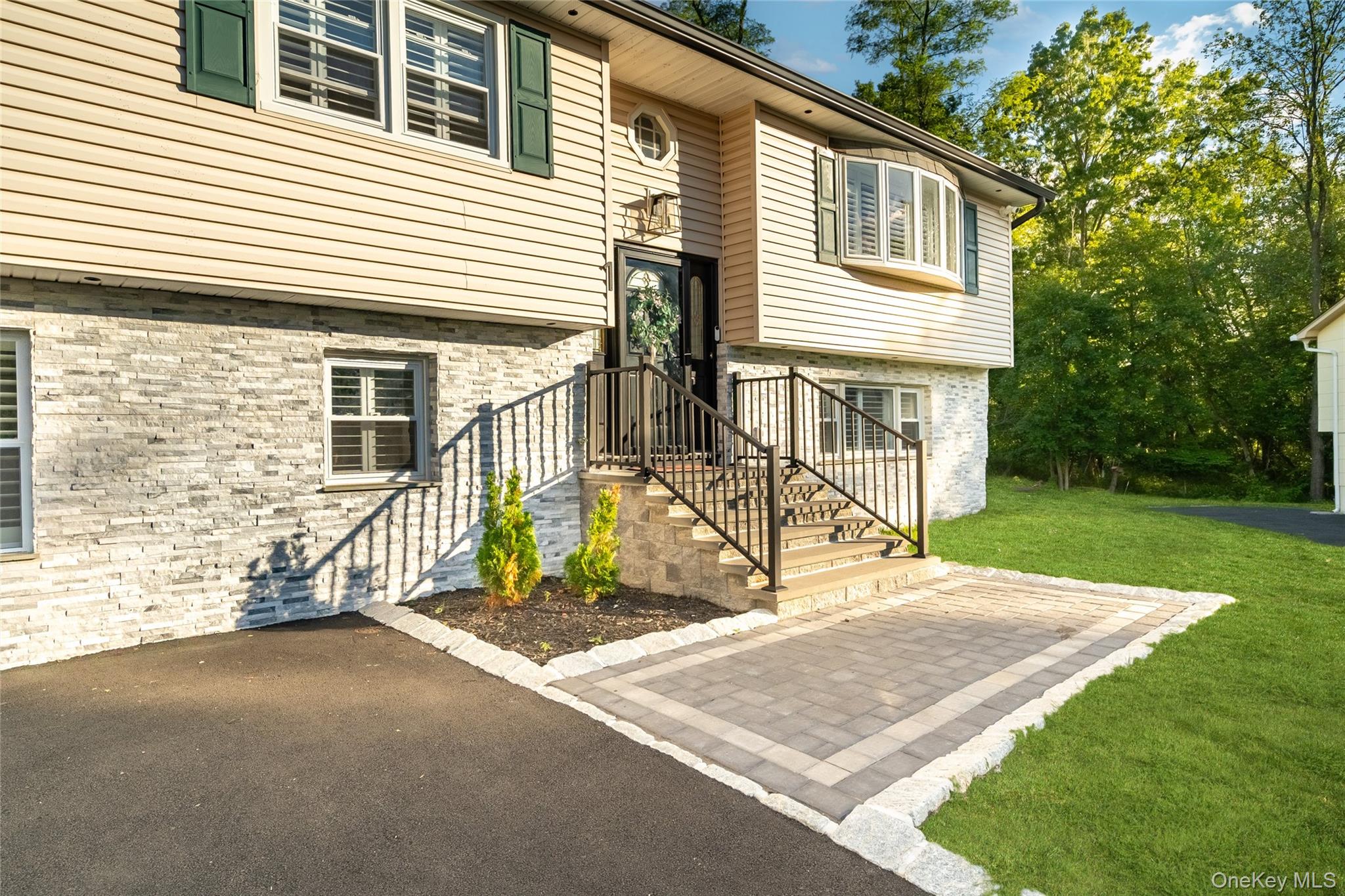 1 Wales Vista, Nanuet, NY 10954