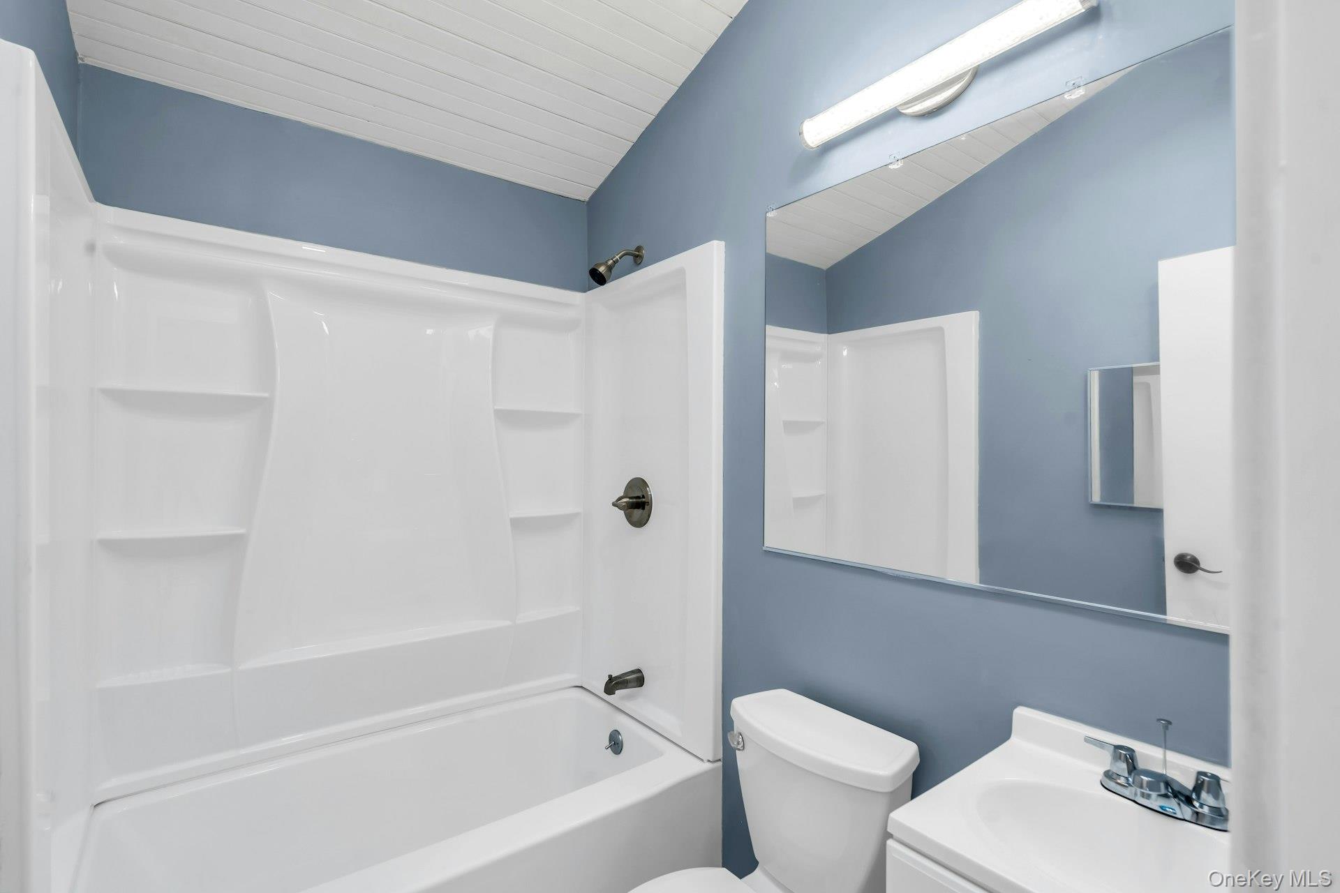 51 Arbor Lane, Centereach, NY 11720