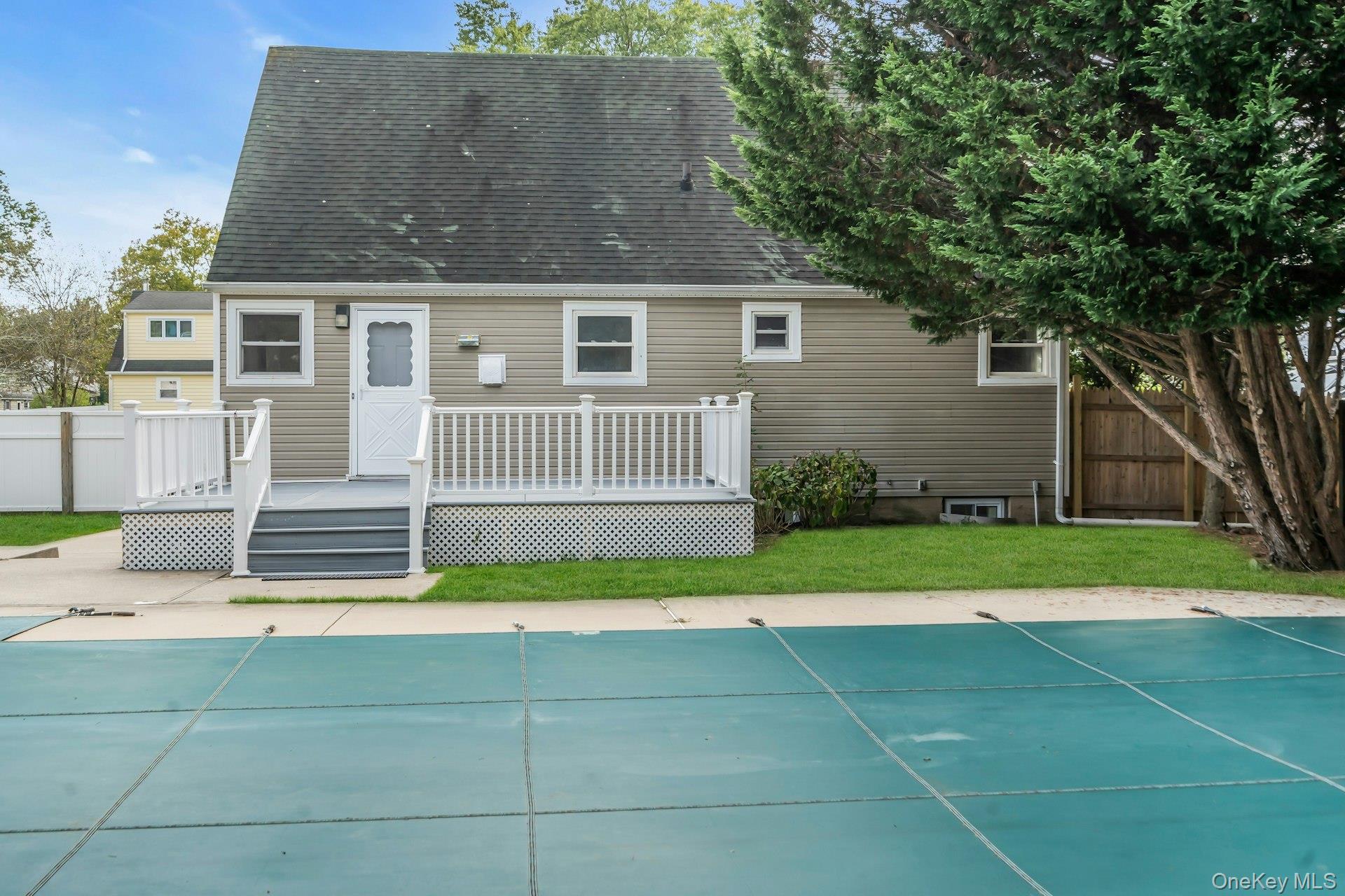 51 Arbor Lane, Centereach, NY 11720