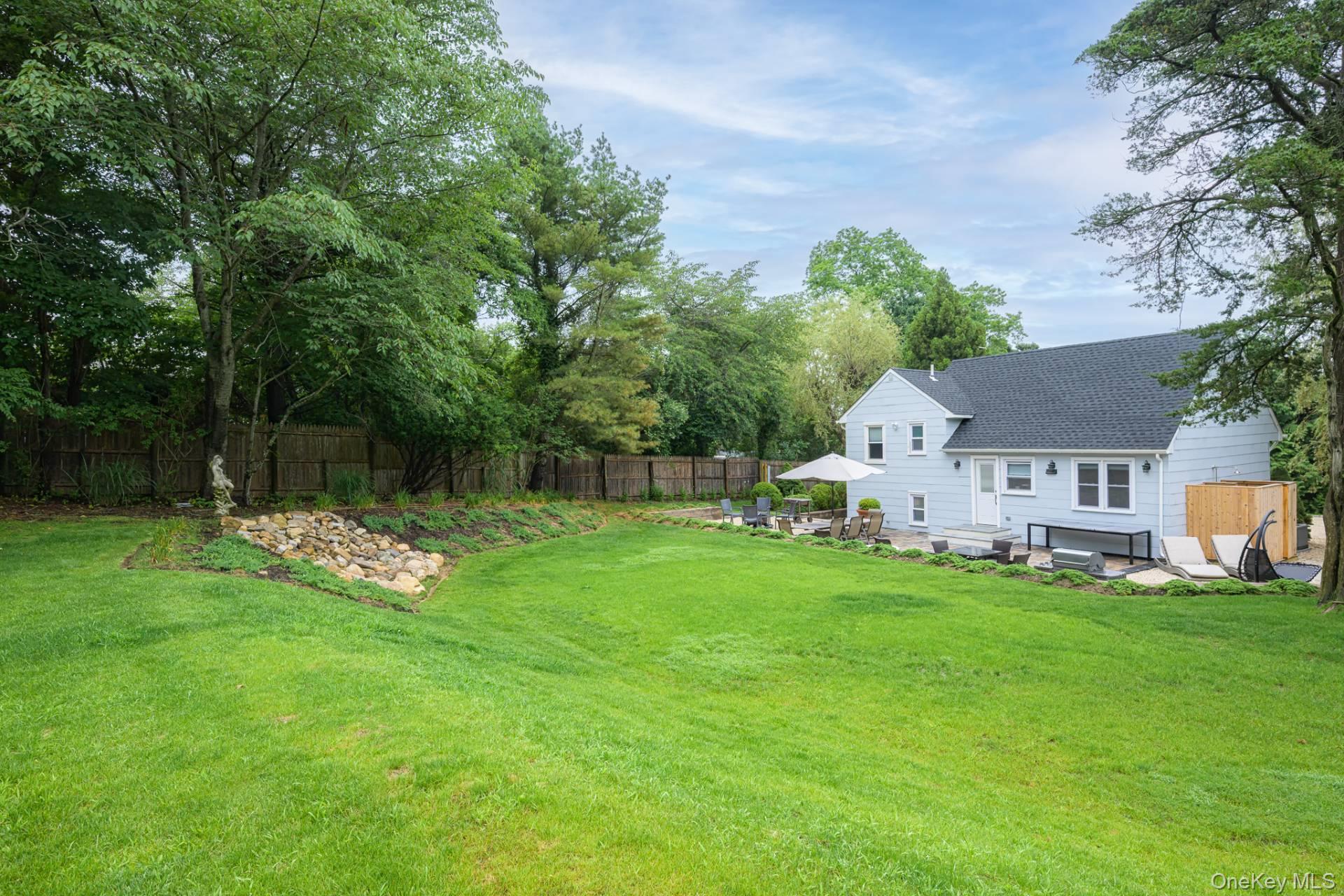 845 County Road 39, Southampton, NY 11968