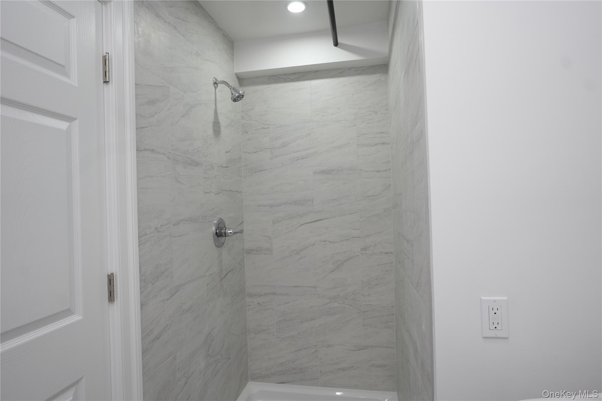 488 Nassau Road # 4, Roosevelt, NY 11575