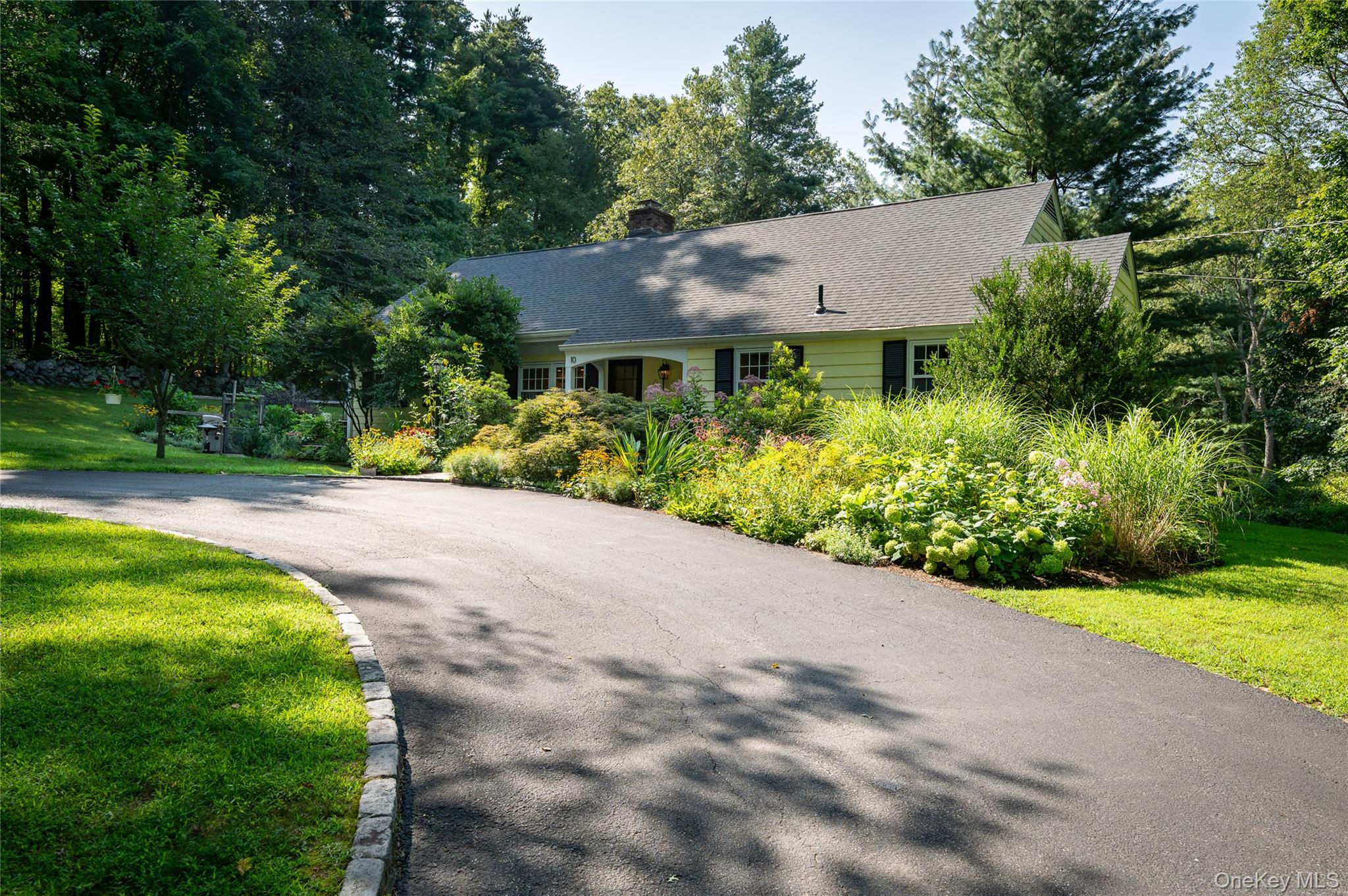 10 Mark Mead Road, Cross River, NY 10518